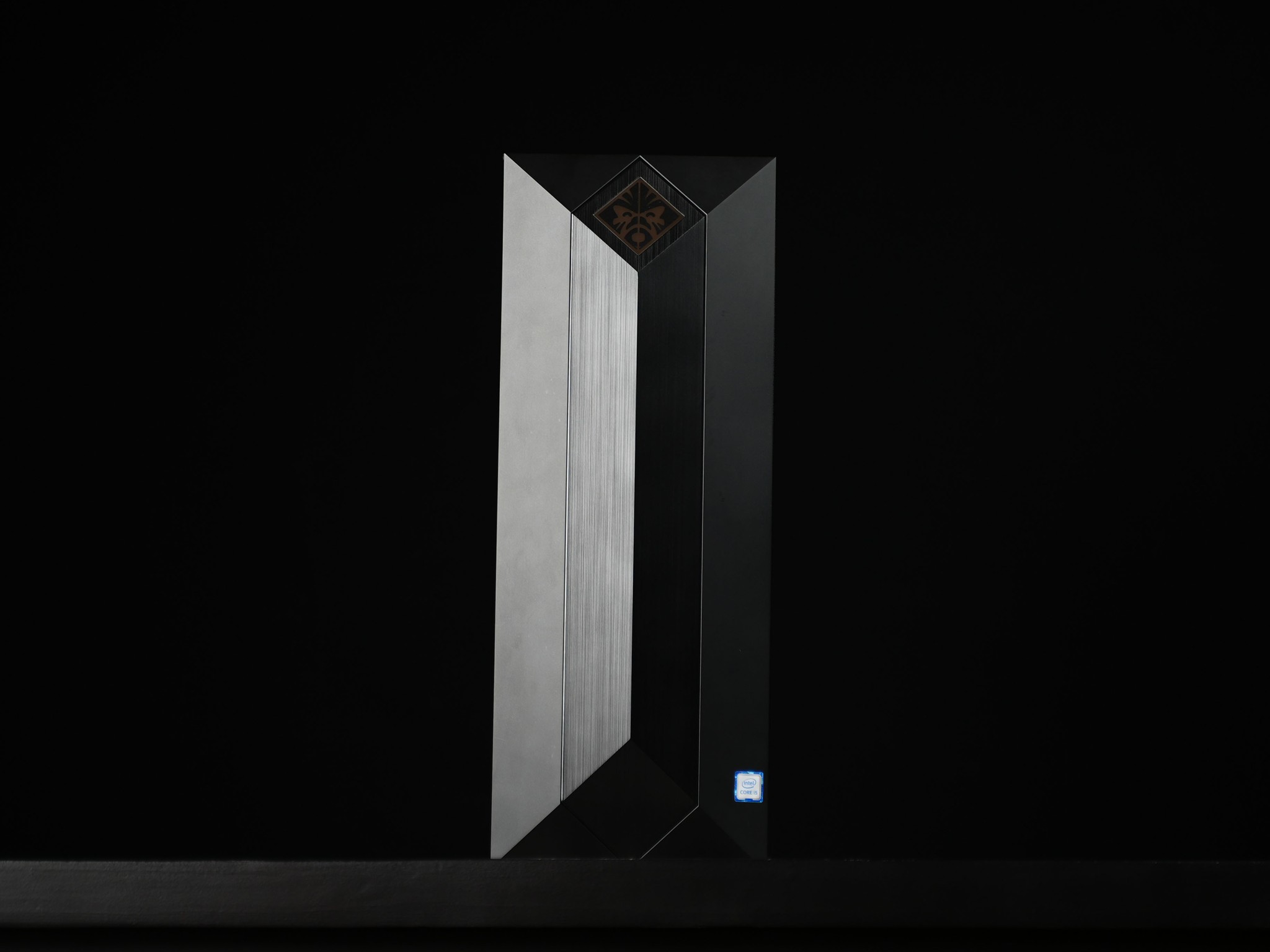 \ NA-00 / GTX 1660 Ti Intel Core i5 9400F .7TB Windows 11 16GB Gaming PC