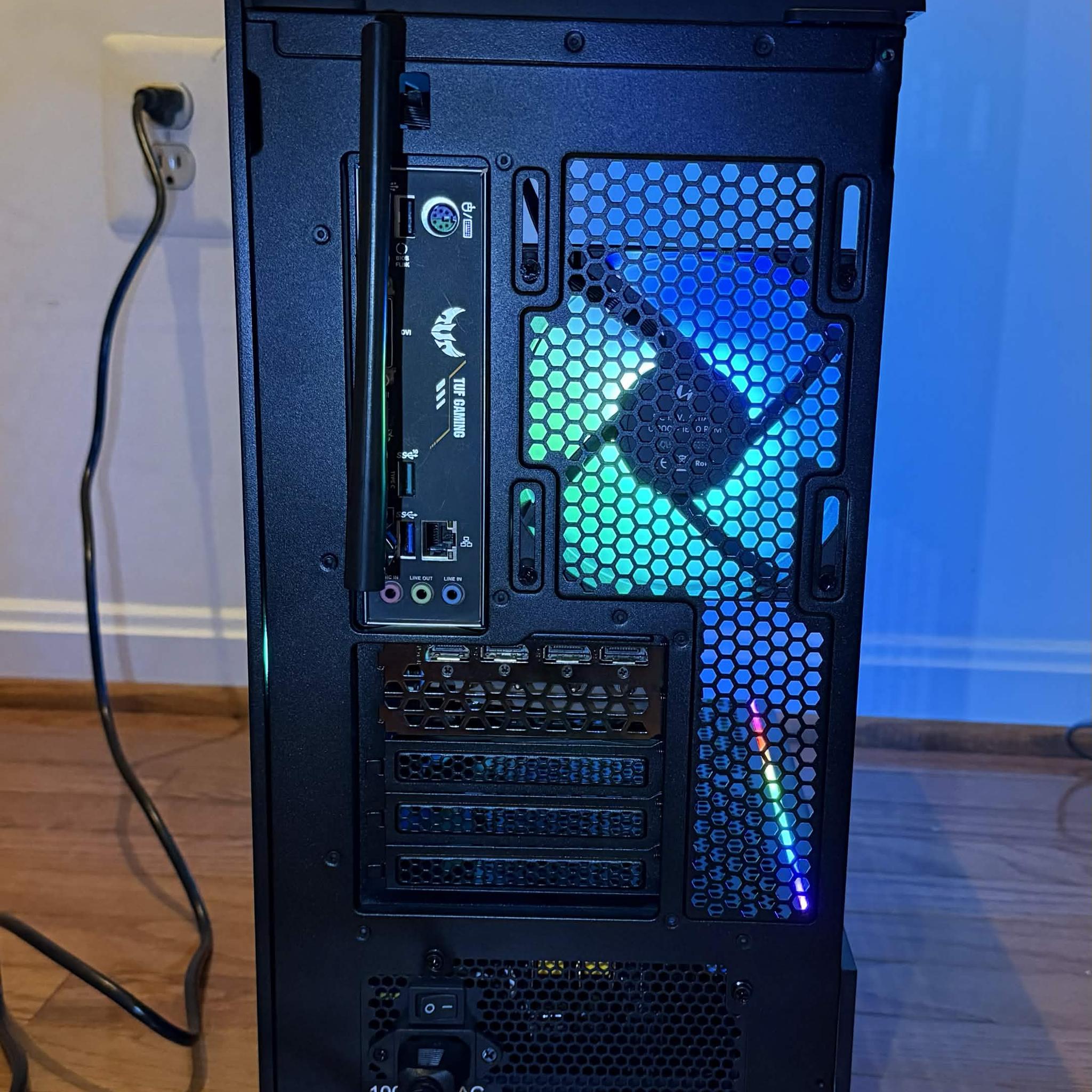 Gaming PC | RX 5700XT | Ryzen 5 5500 | 16GB RAM | Windows 11