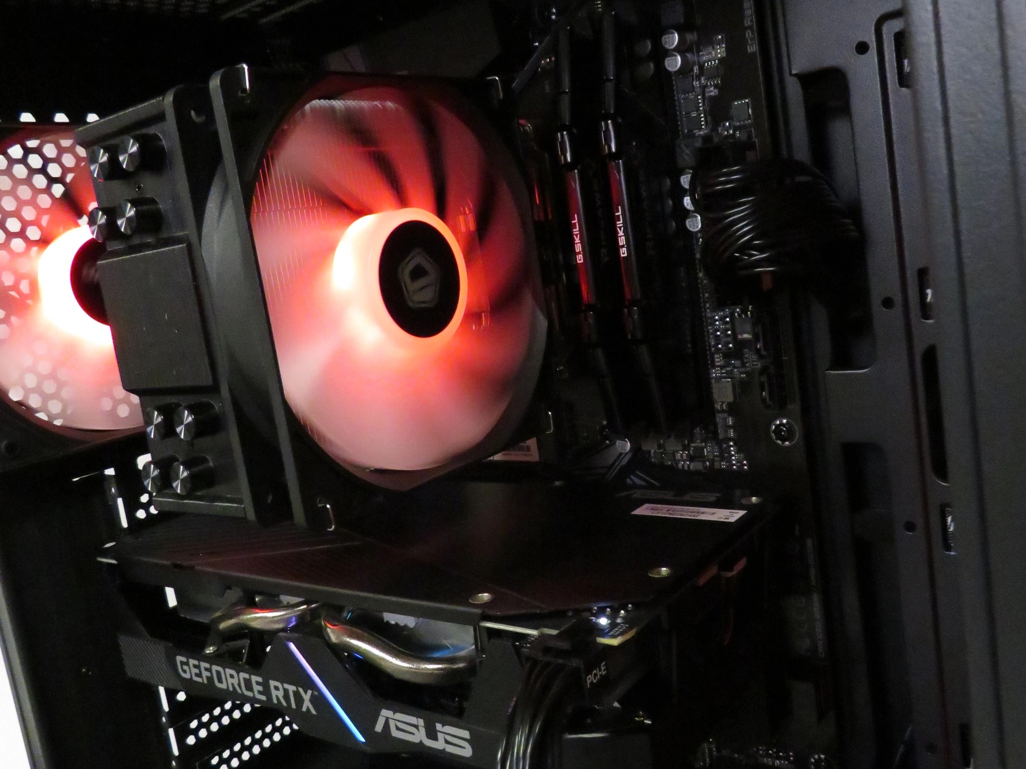 Budget Excellence! Ryzen 5 5600X + RTX 2060 Super + 32 GB DDR4 + 1 TB NVME