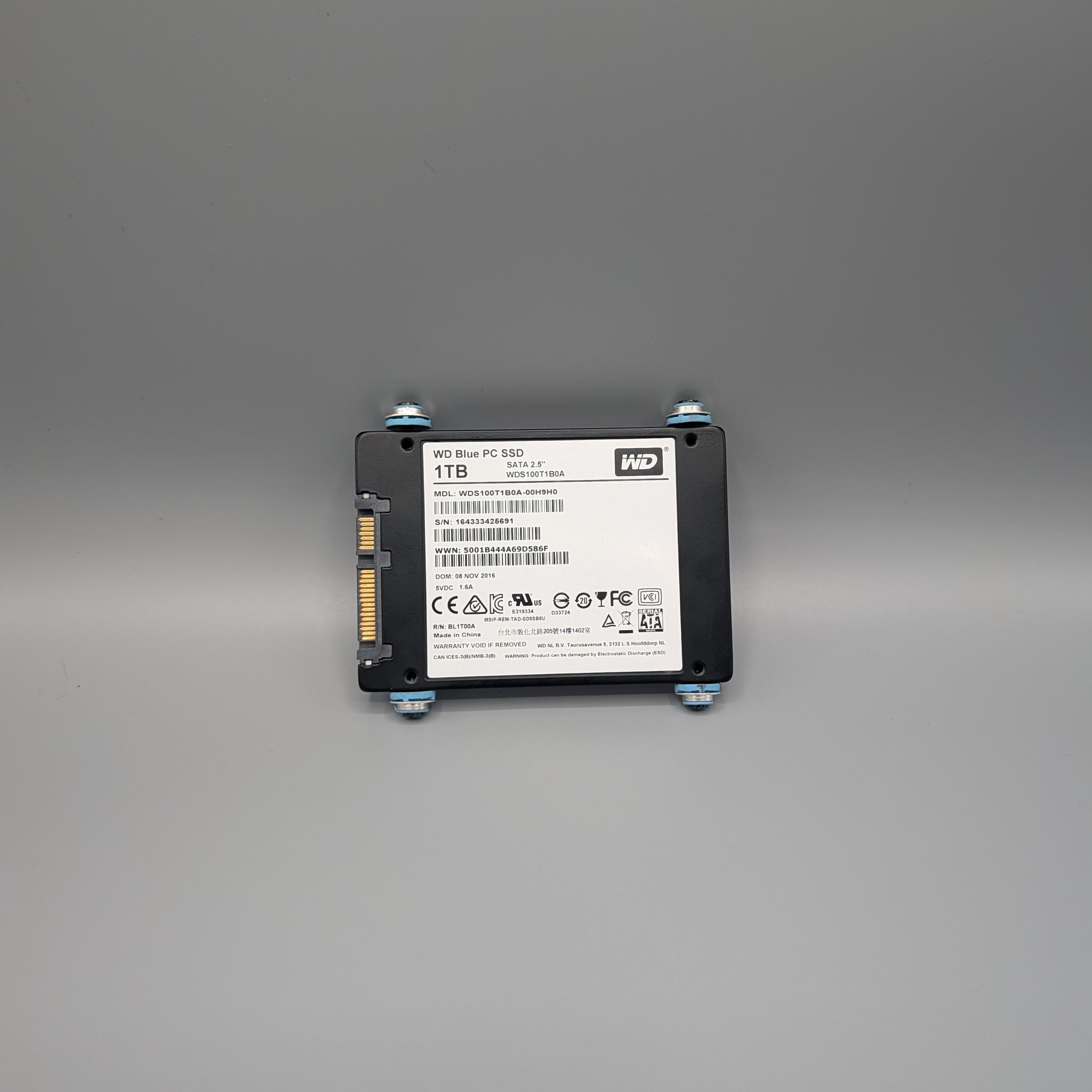 1TB WD BLUE SATA SSD