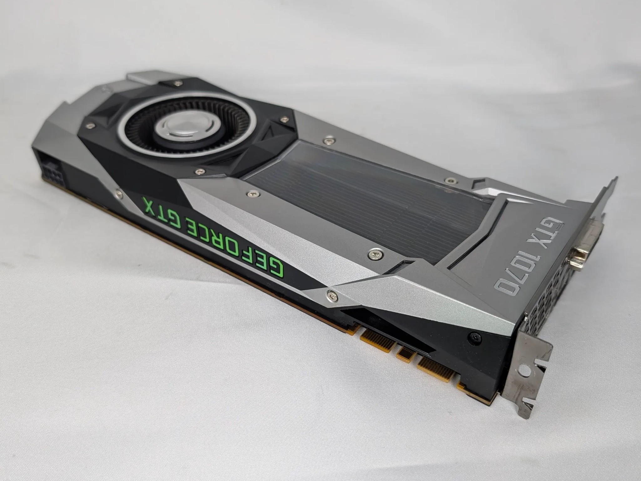 NVIDIA GEFORCE GTX 1070 FOUNDERS EDITION GRAPHICS CARD
