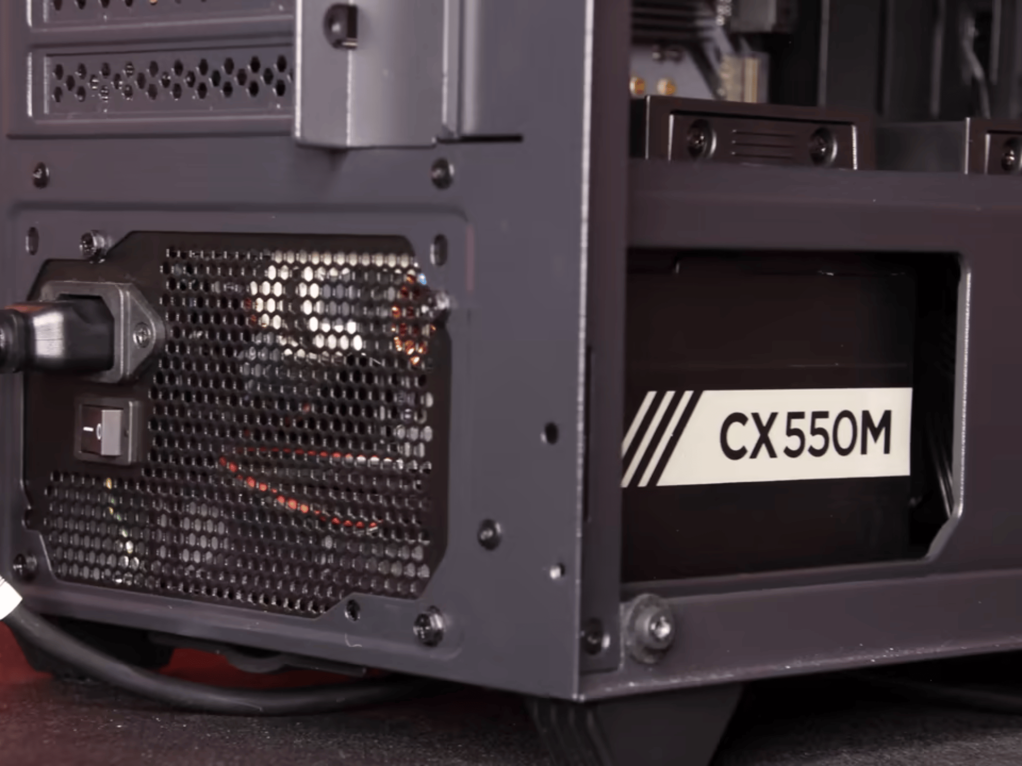 AMD Ryzen 5 3400G Gaming PC