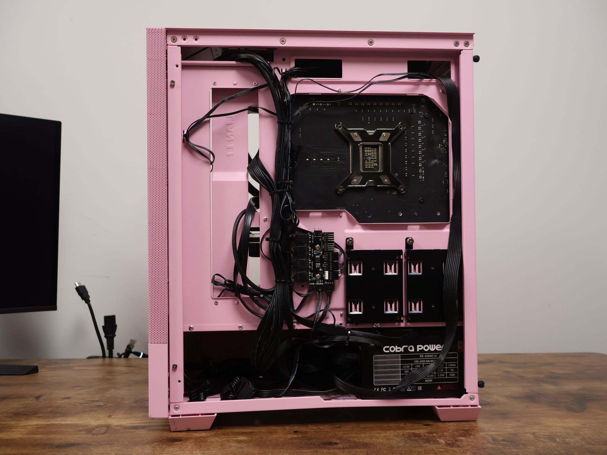 Pink RTX 5060 Ti Gaming PC – Intel i5-14600K | 32GB DDR5 | 1TB M.2 | 1440p Gaming