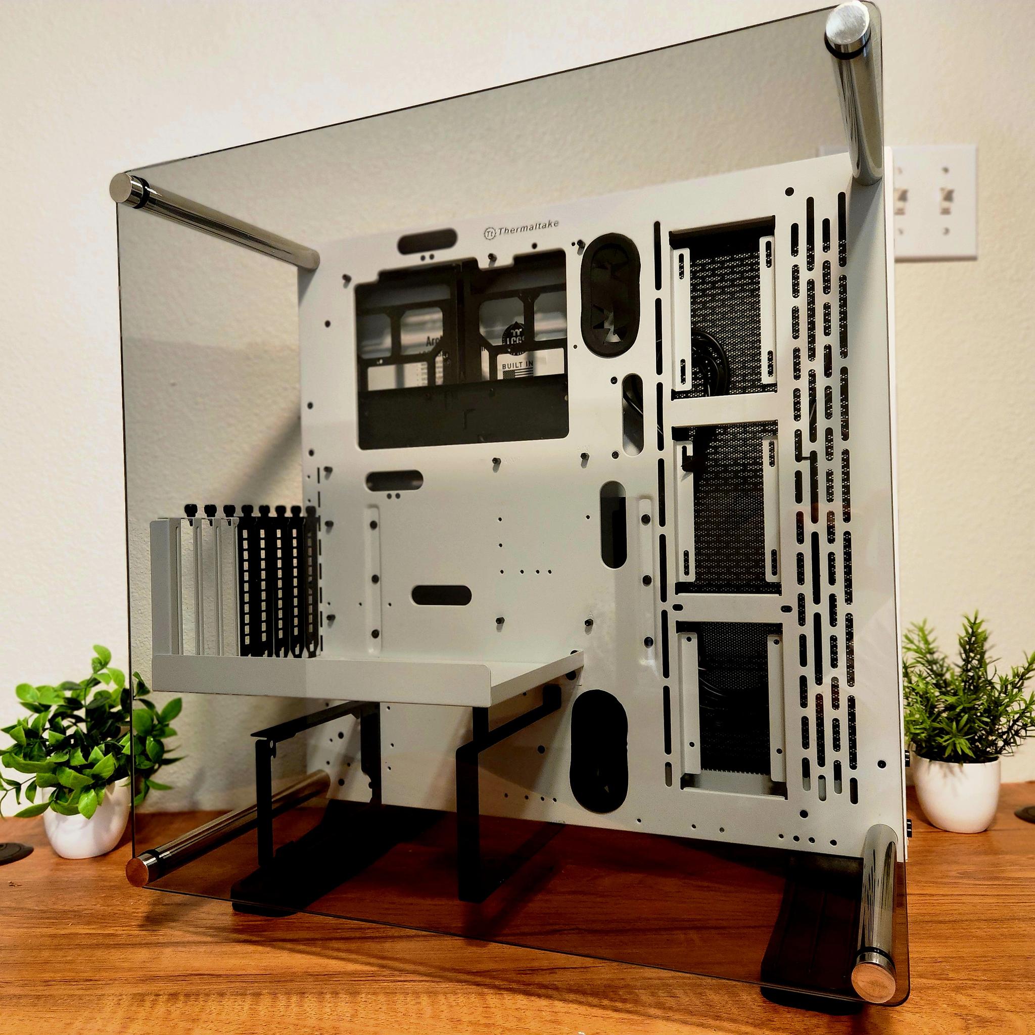Thermaltake Core P3 Snow Case | Panoramic | Wall Mountable | ATX | PCIE 4.0 Riser Cable Included