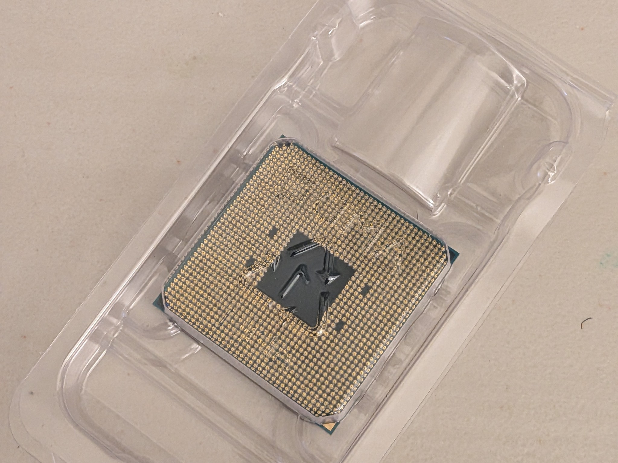 🏻 AMD Ryzen 3 3200G Quad-Core Processor with Radeon Vega 8 Graphics | Fully Tested