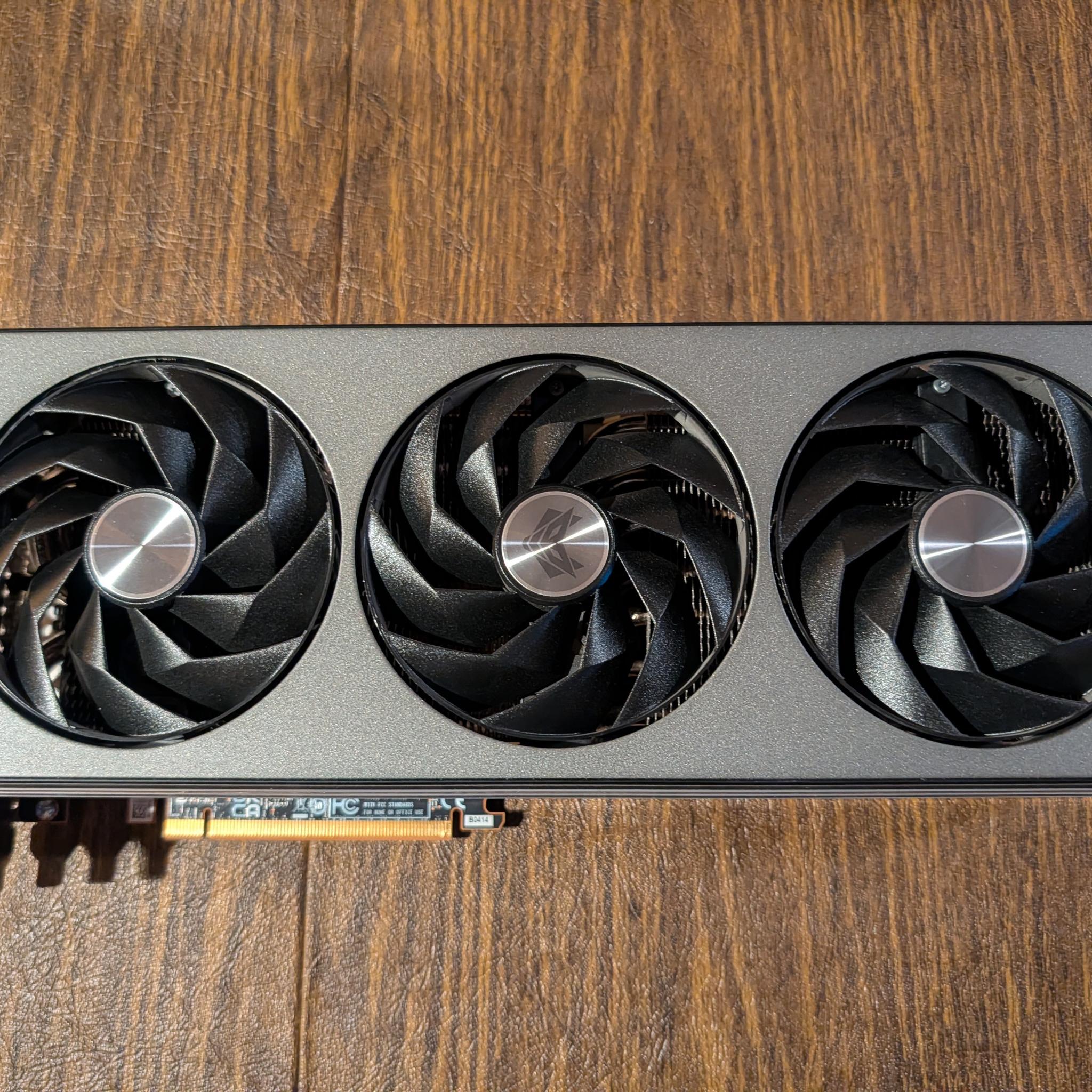 SAPPHIRE NITRO+ AMD Radeon RX 7900 XTX Gaming OC Vapor-X 24GB GDDR6 GPU