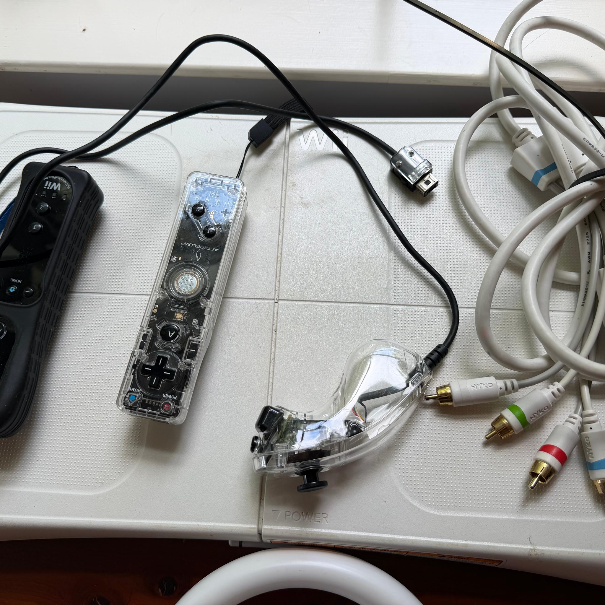 Modded Wii+gamecube controllers
