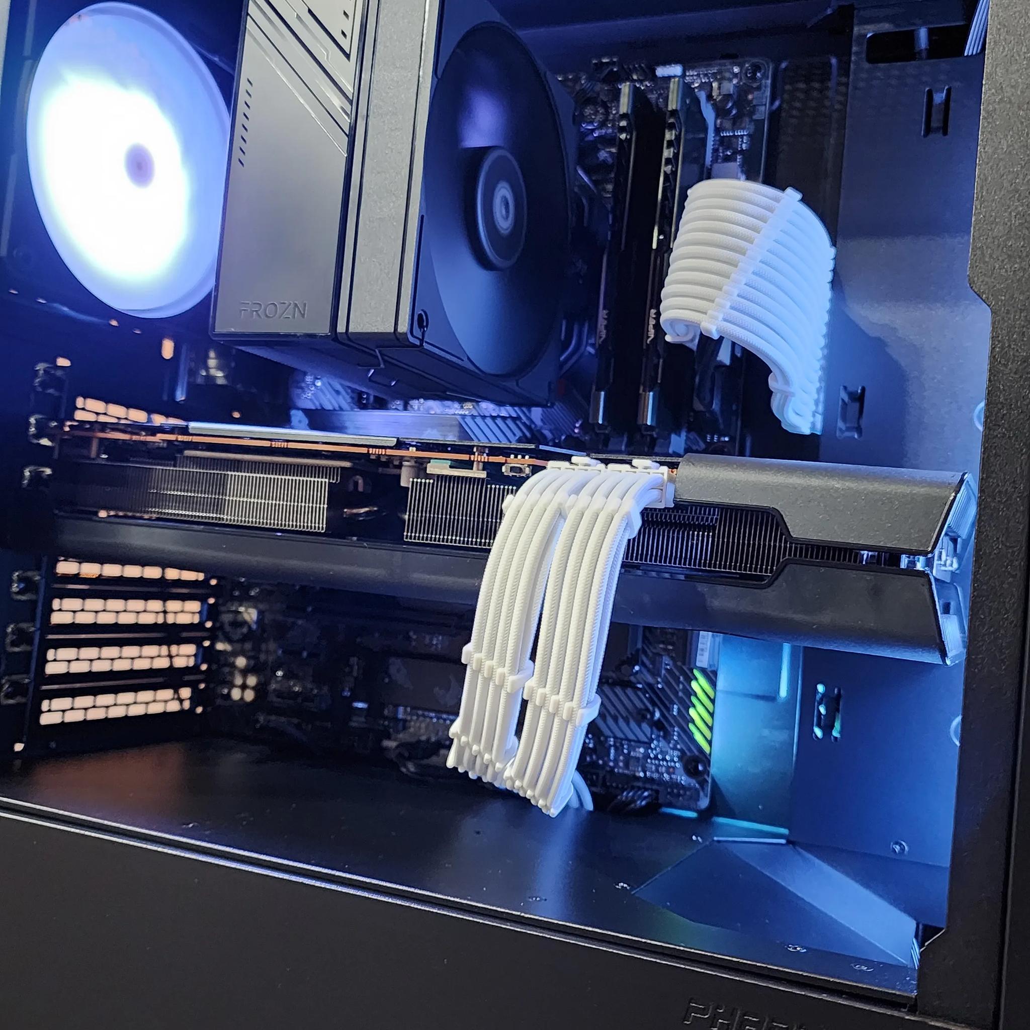 AMD Gaming PC | R5 5600X3D | Radeon RX 6800 | 32GB RAM | 1TB NVME