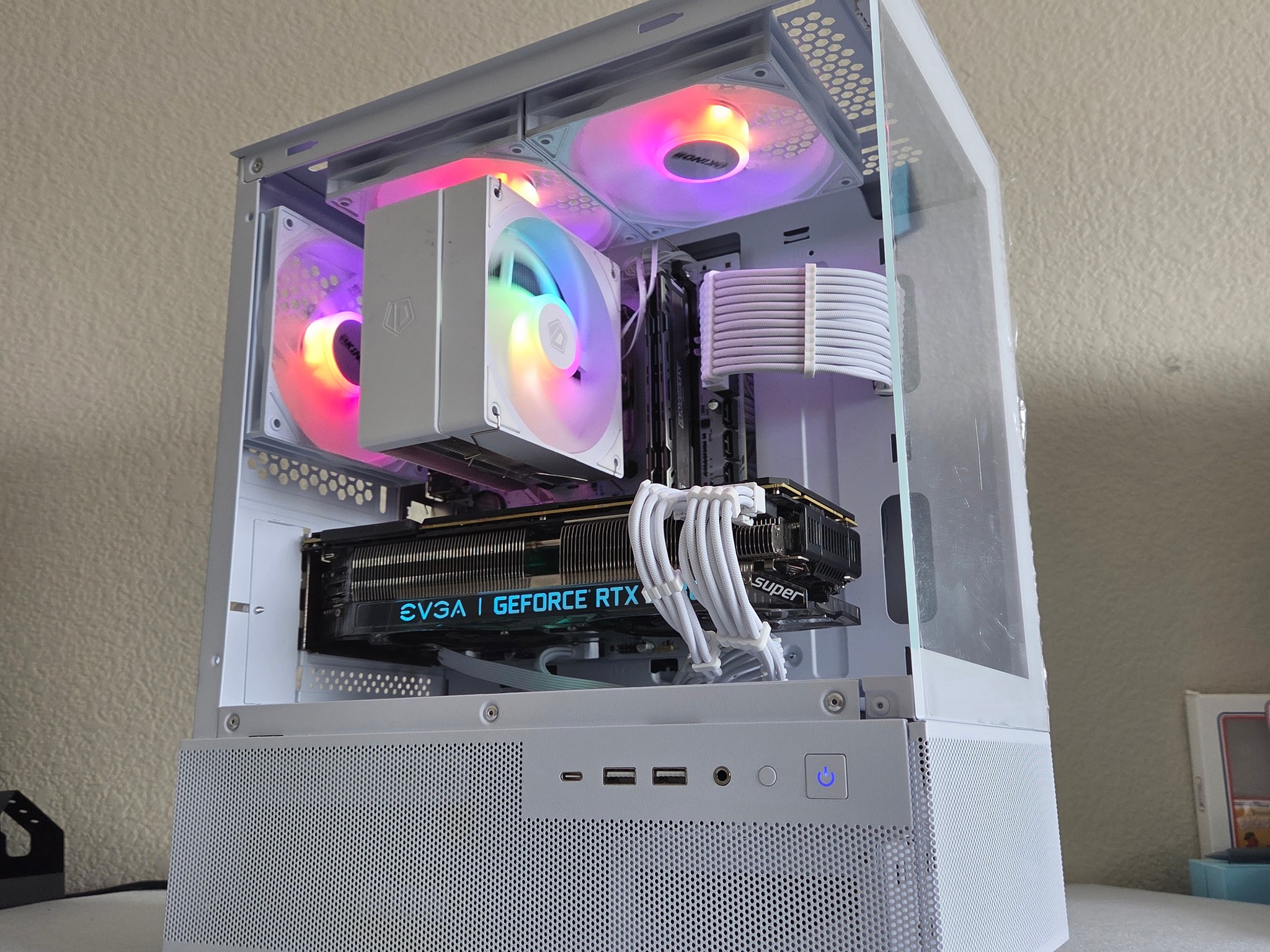 WINTER STORM – Ryzen 5 5500 / RTX 2080 super / 16GB RAM / 500GB NVMe SSD❄️⛄❄️/I/