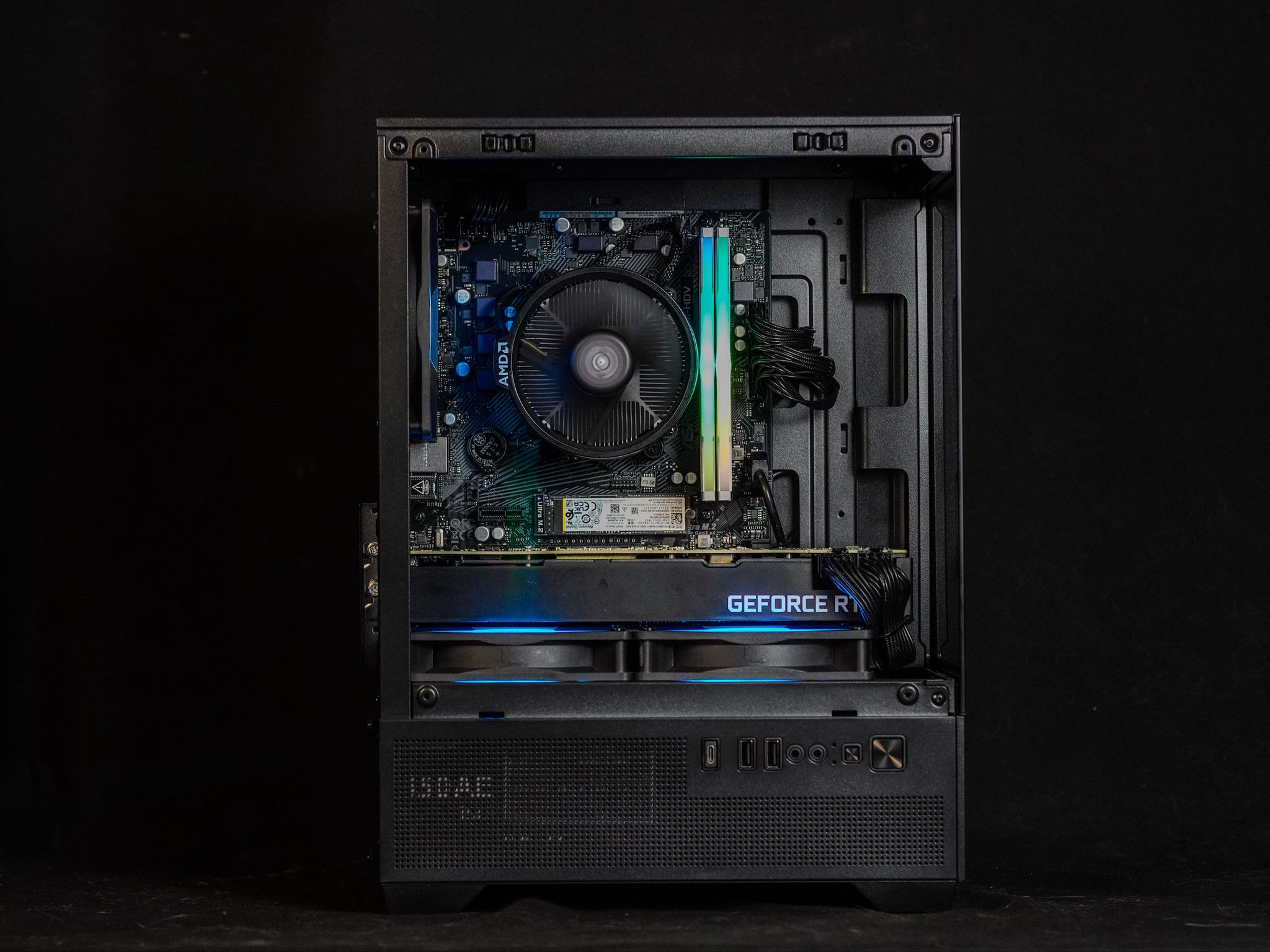 Clean Gaming PC - Ryzen 5 5500 | RTX 3070 8GB | 16GB DDR4