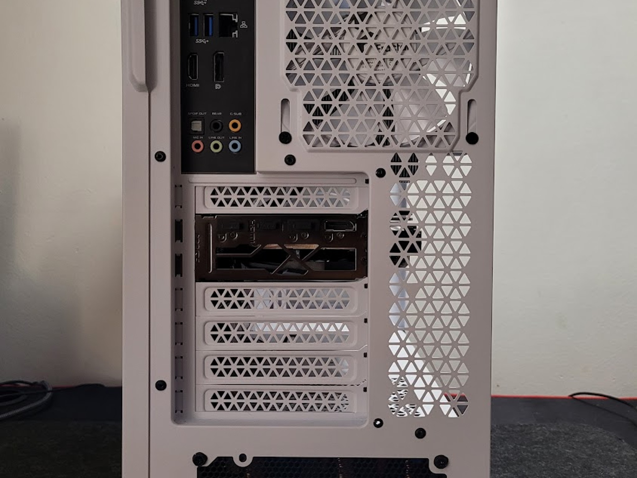 Custom Built Amd Ryzen 5 5600 + Rx 5600 XT Gaming Pc