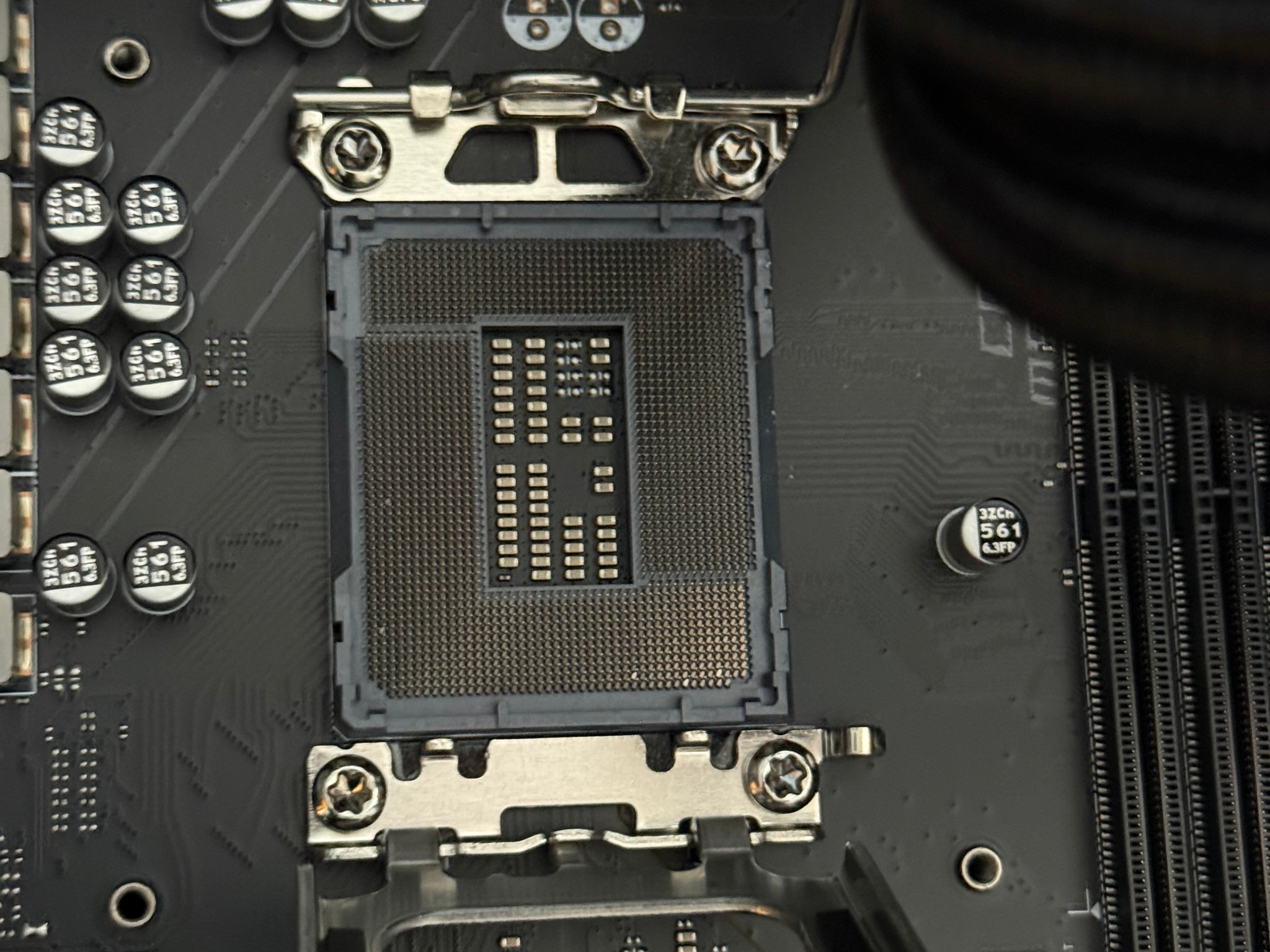 MSI PRO B760-VC WIFI Intel ATX DDR5 Motherboard (Board & I/O Shield Only)