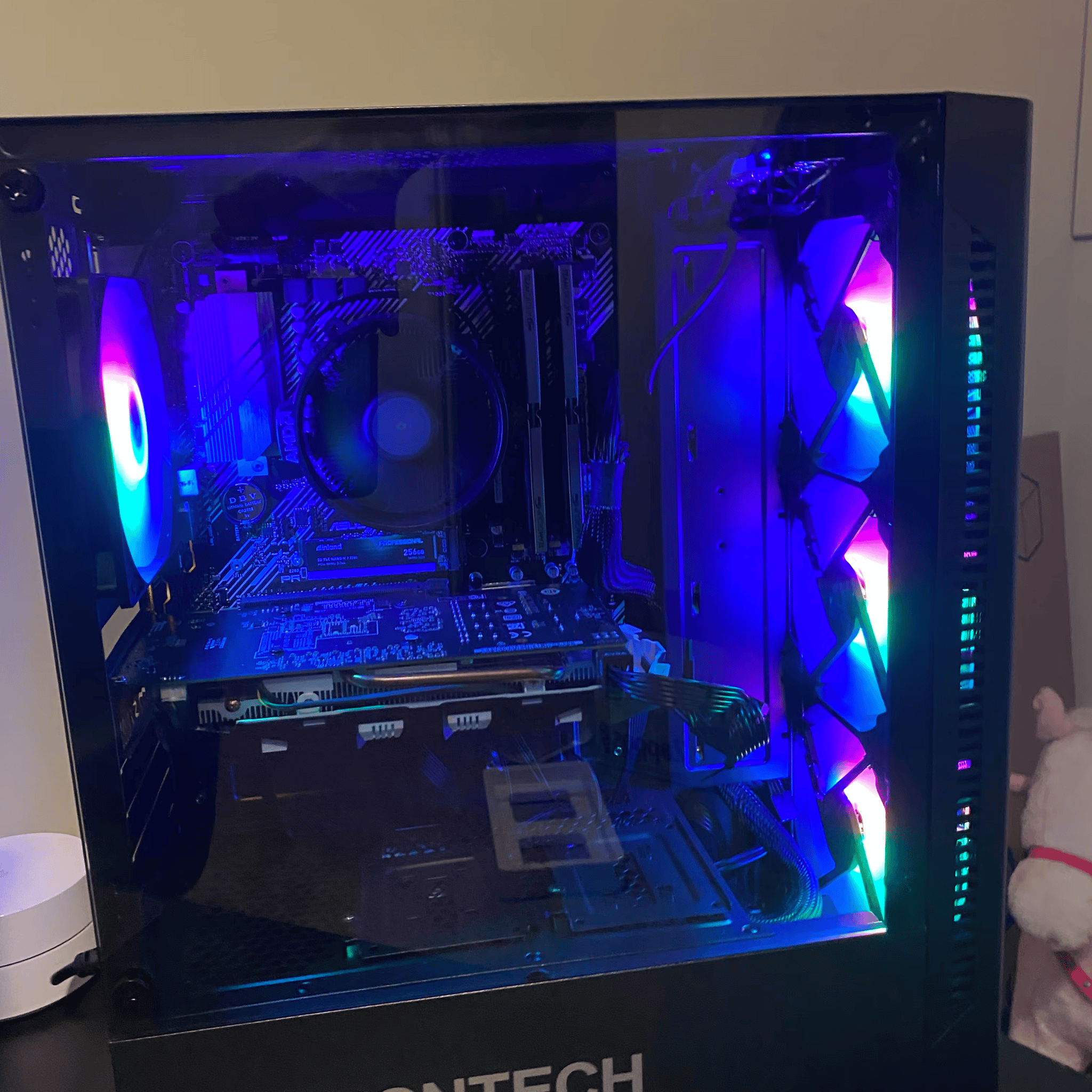 budget streaming/ gaming pc 