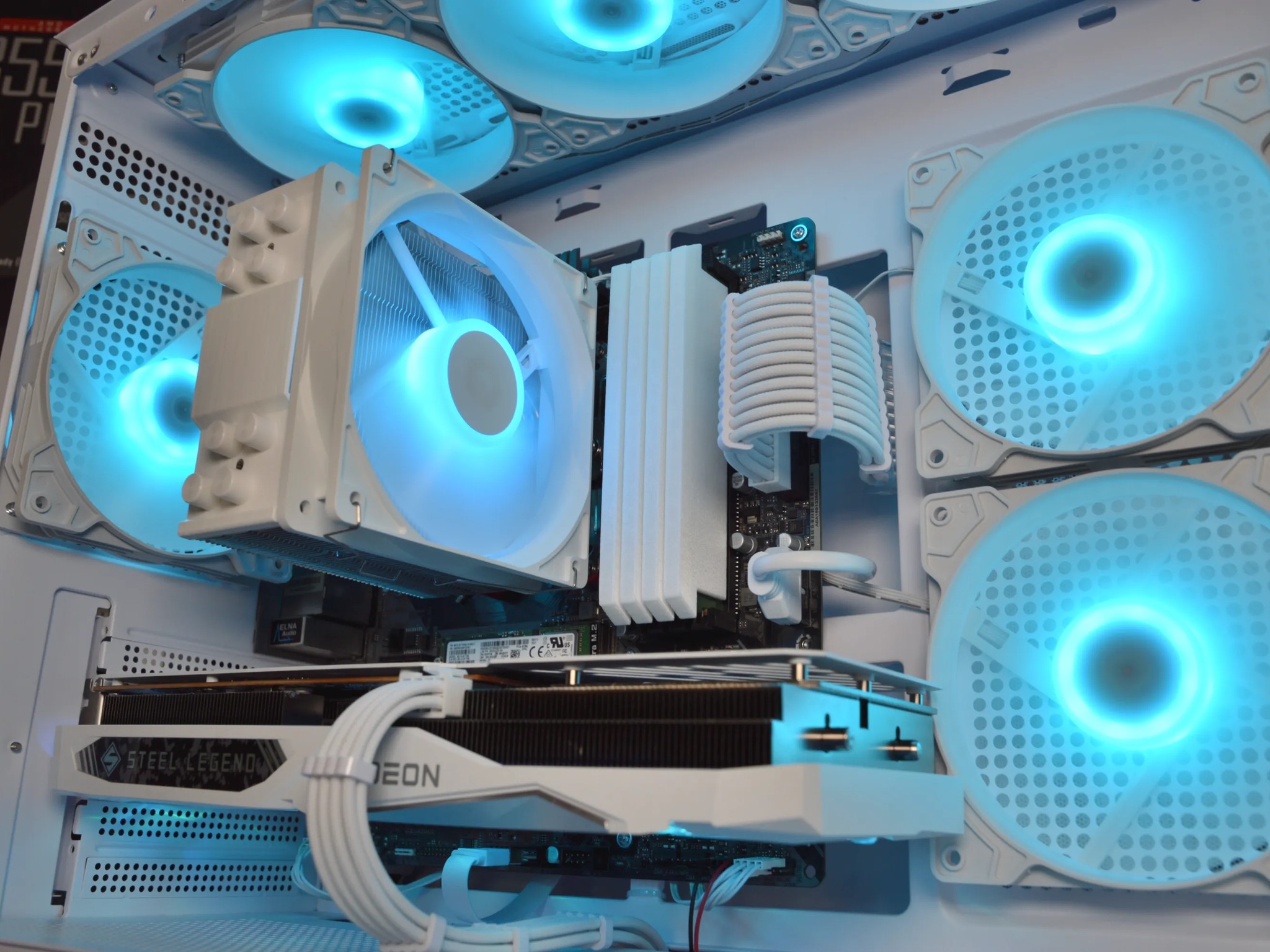 🧊🧊| RX 7600 8GB | RYZEN 5 5600 | 32GB DDR4 RAM | 1TB NVME SSD | Steel Legend |