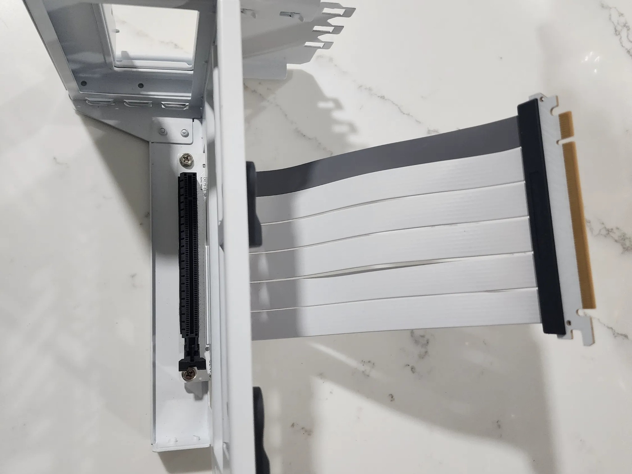 Cooler Master Vertical GPU mount with riser