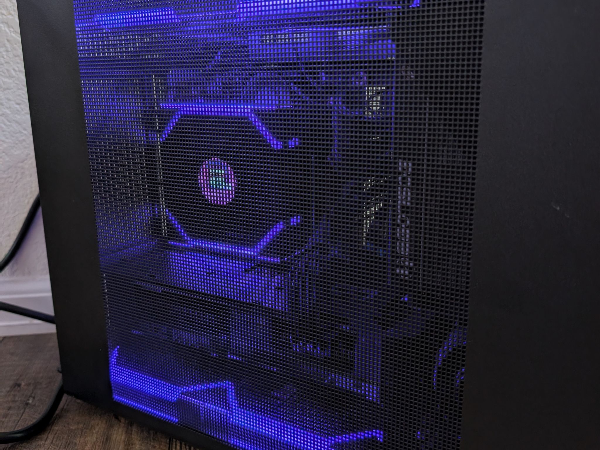 Minisforum BD770i 7745HX ITX Build! | 4070 Super | 2TB NVME | 48GB DDR5