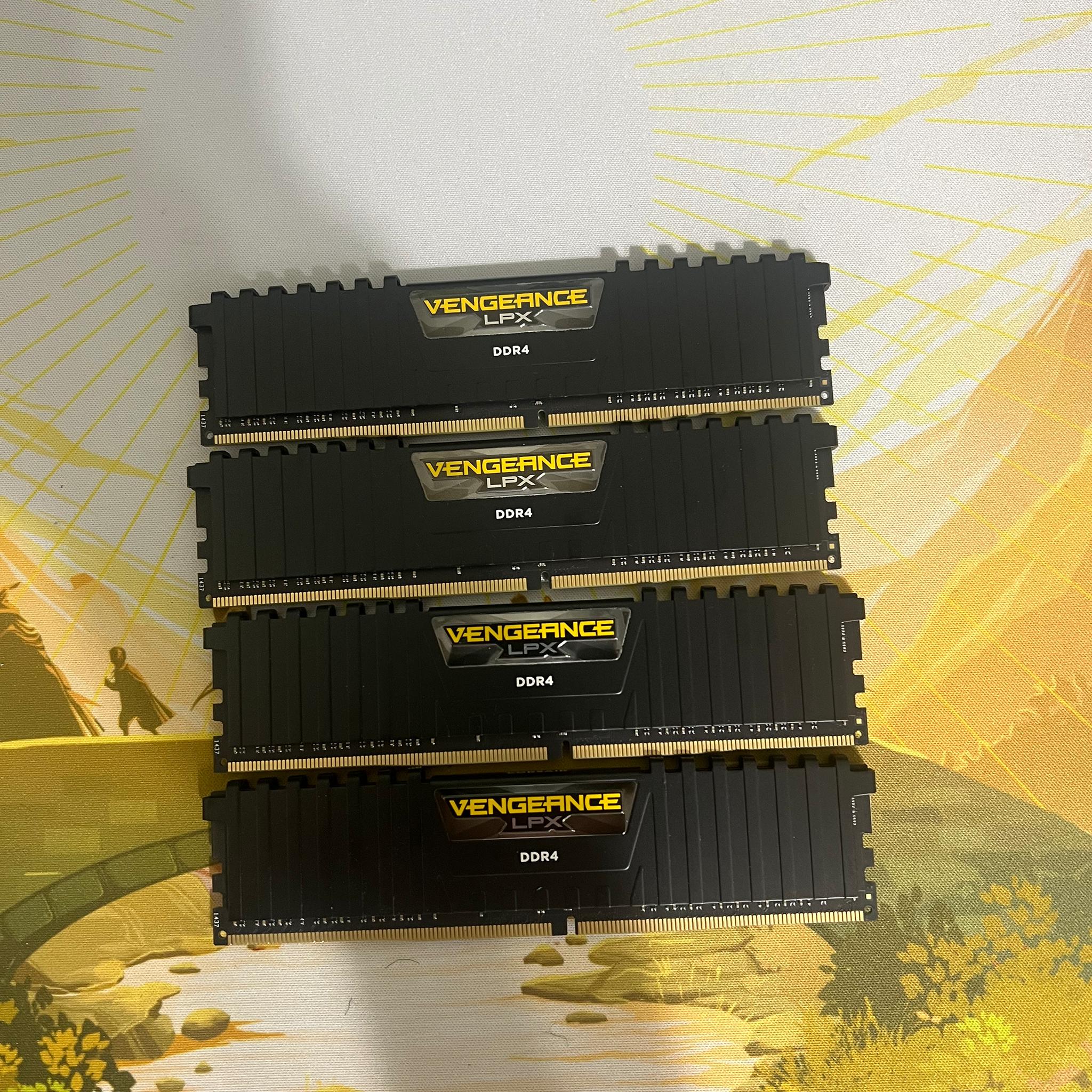 16GB DDR4 Corsair Vengeance LPX [4x4]