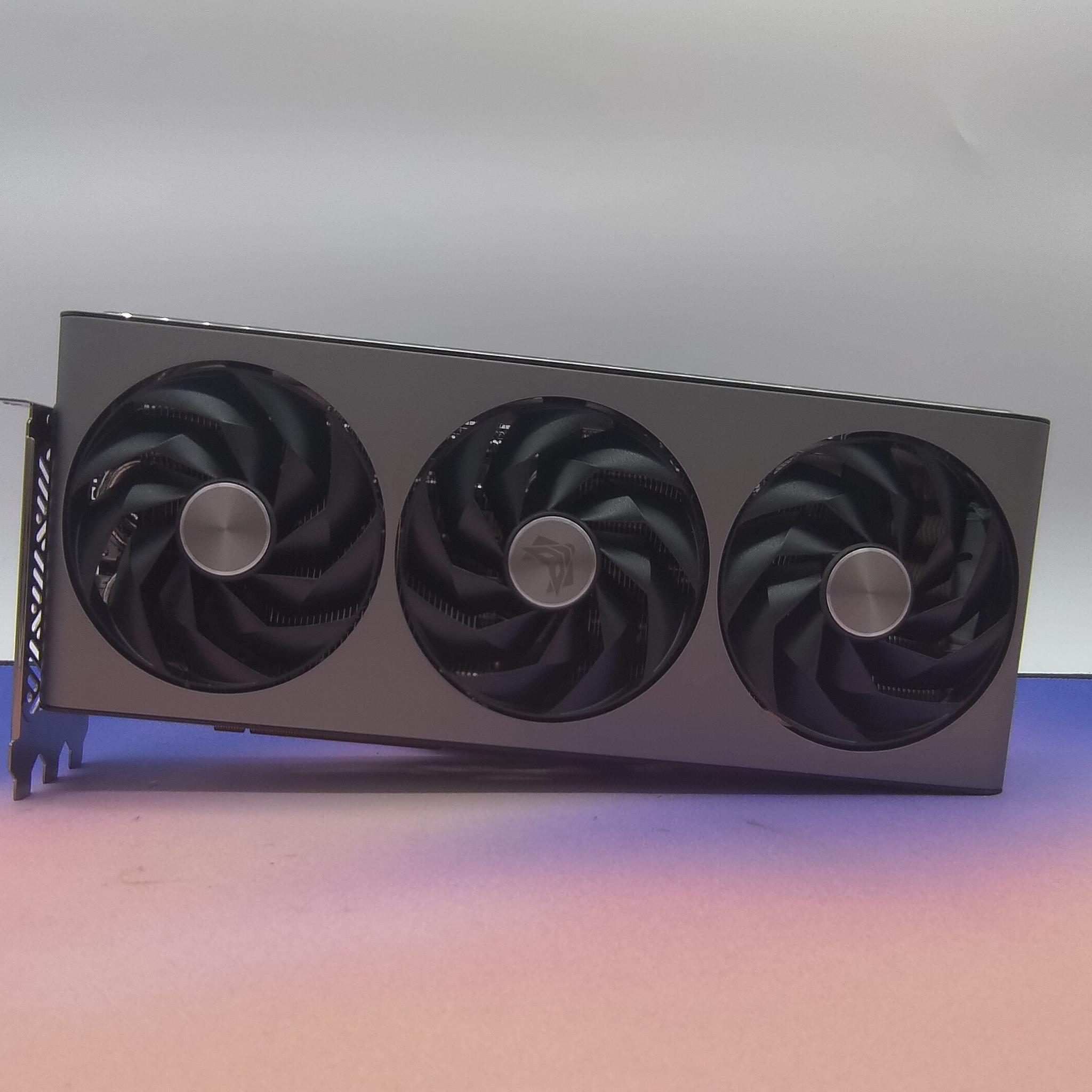 Sapphire Nitro RX 7900 GRE