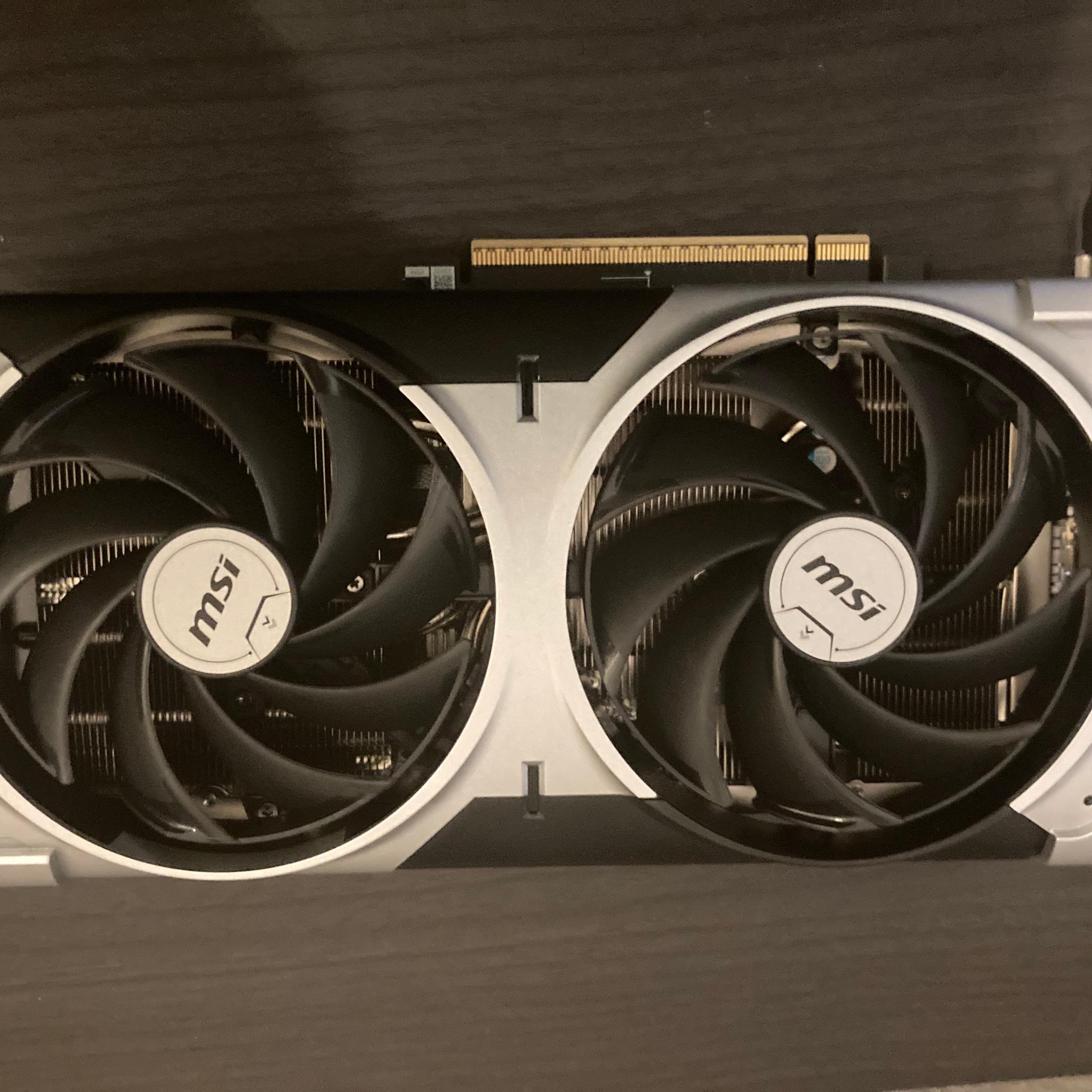 MSI GeForce RTX 5070 12G VENTUS 2X OC