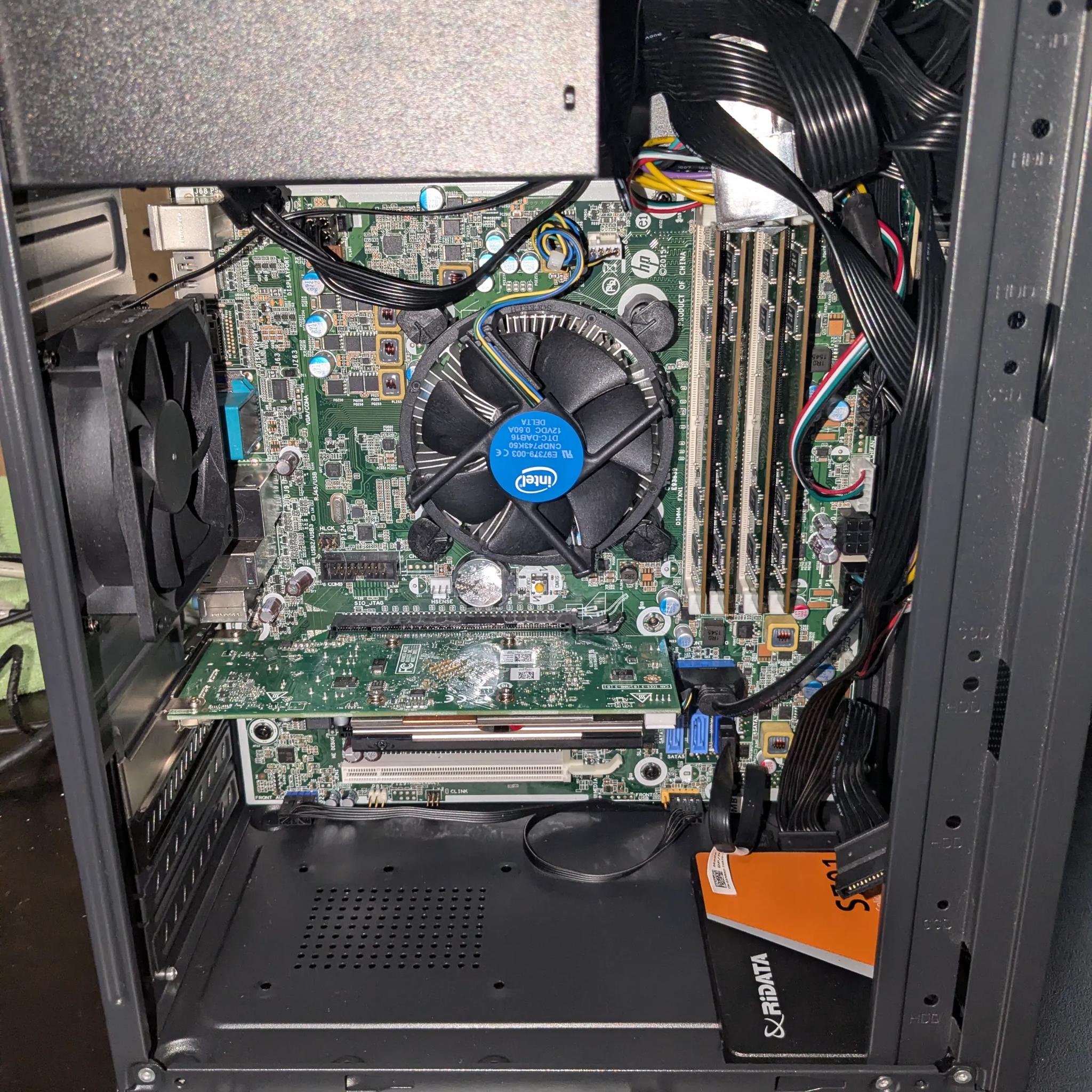 Scratch and Dent | Minimalist Windows 11 | i5-6500, 16GB RAM, 512GB SSD, RX550 4GB, Win11, WiFi