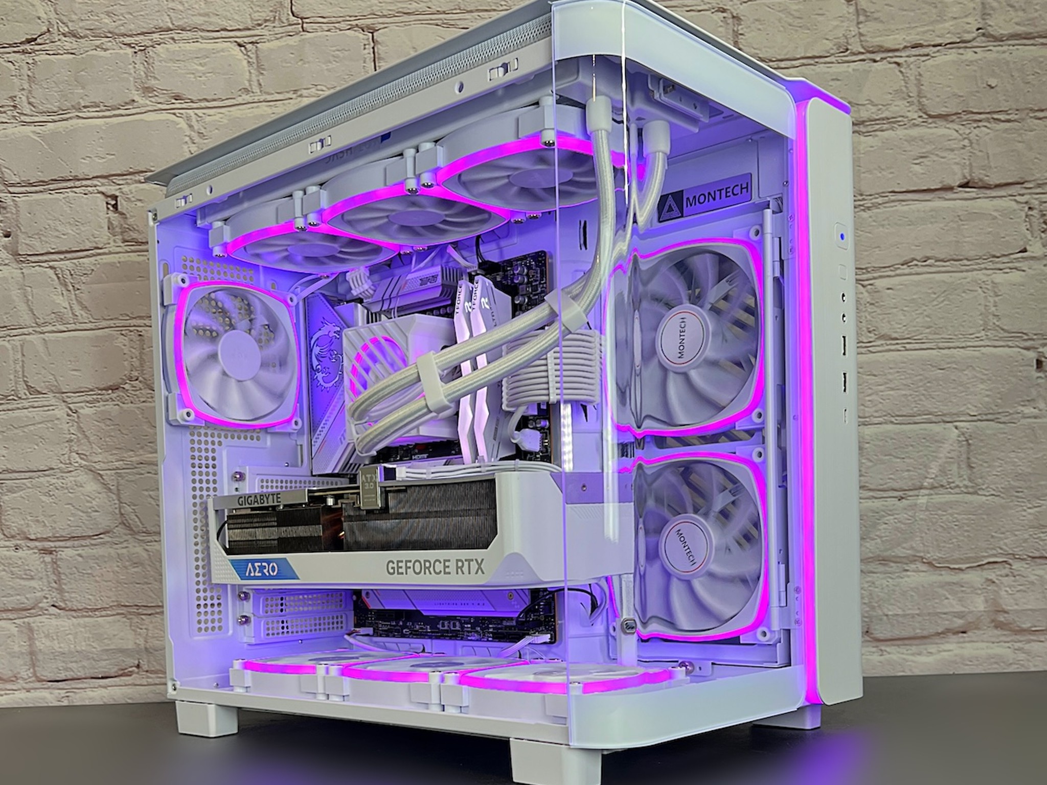 Ryzen 7 7800X3D RTX 4080 Aero 32GB DDR5 2TB M.2 WIFI 6E WIN 11 Pro Gaming PC