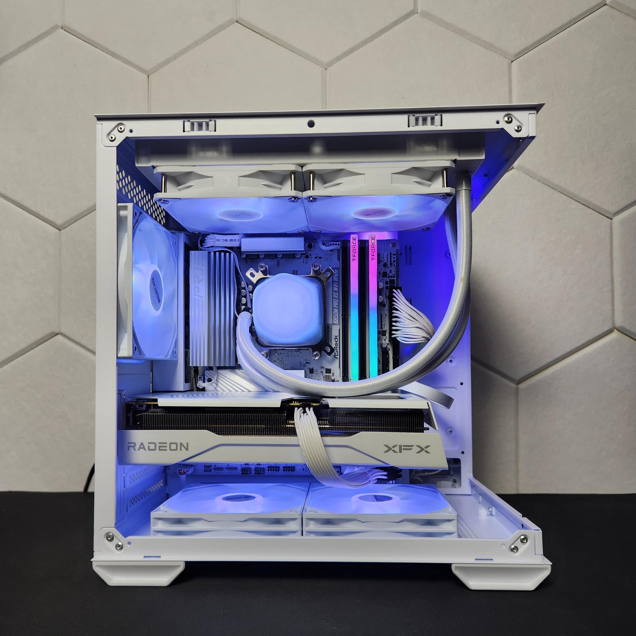 RX 9060XT 8GB | Ryzen 5 9600X | 16GB DDR5 | 1TB SSD | Wifi+BT "The Yeti"
