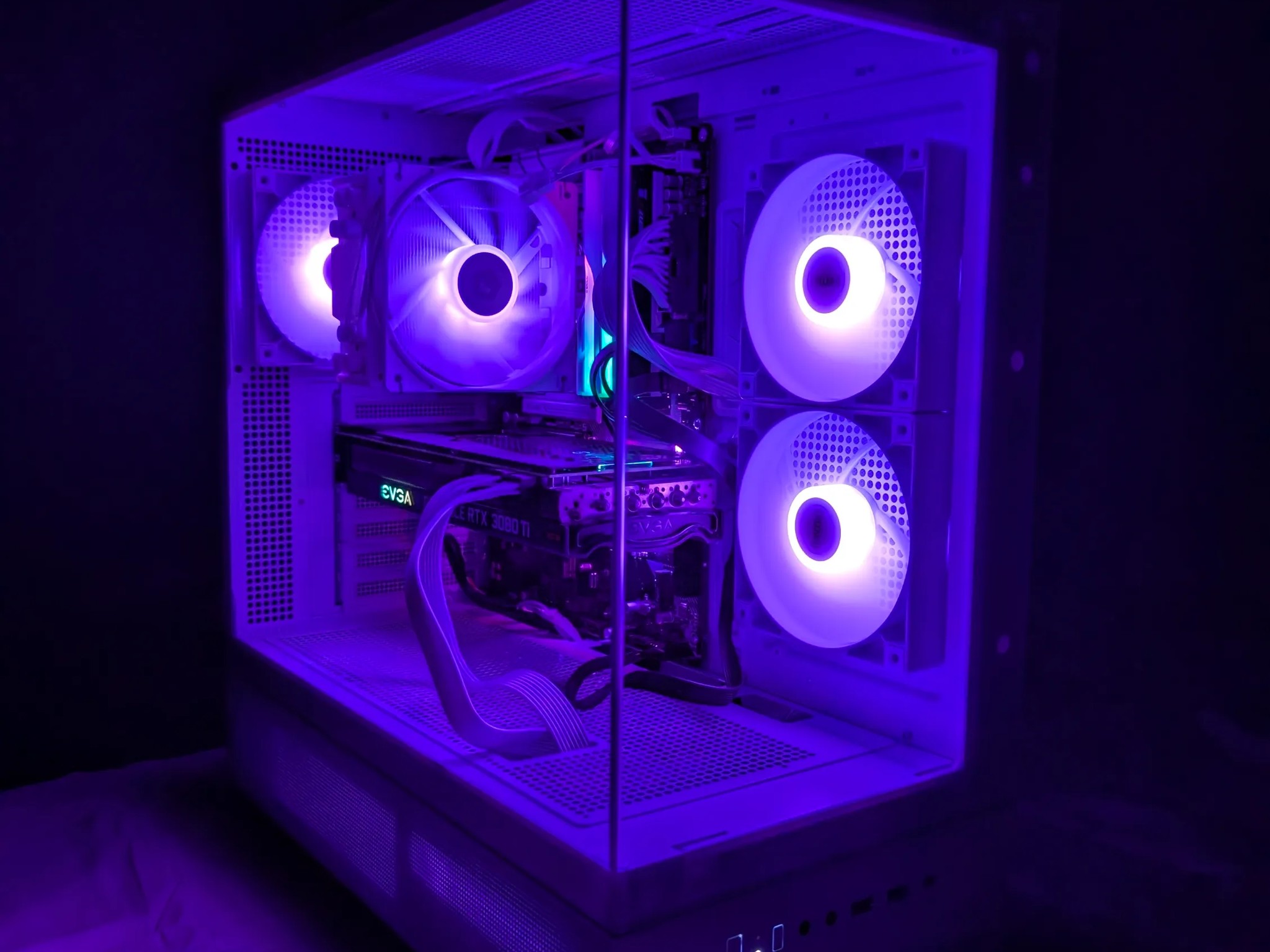 Custom White Gaming PC RTX 3080 Ti, Intel i9-12900K, 32GB DDR5 RAM, 1TB NVME SSD, Z790 Motherboard