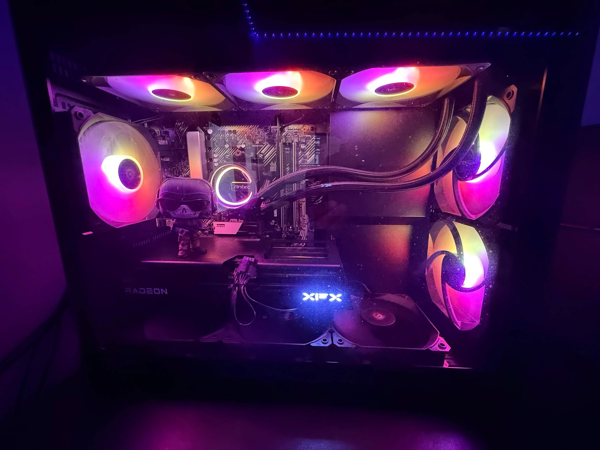 Gaming PC + Keyboard, and Mouse