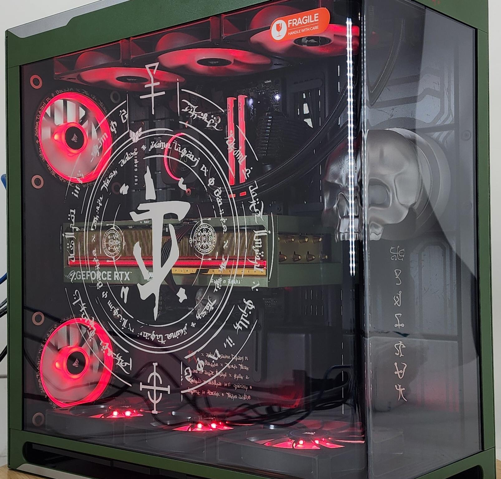 Gaming PC Ryzen 7 9800X3D 32GB RAM 2TB SSD RTX 5080 16GB Windows 11 DOOM PC
