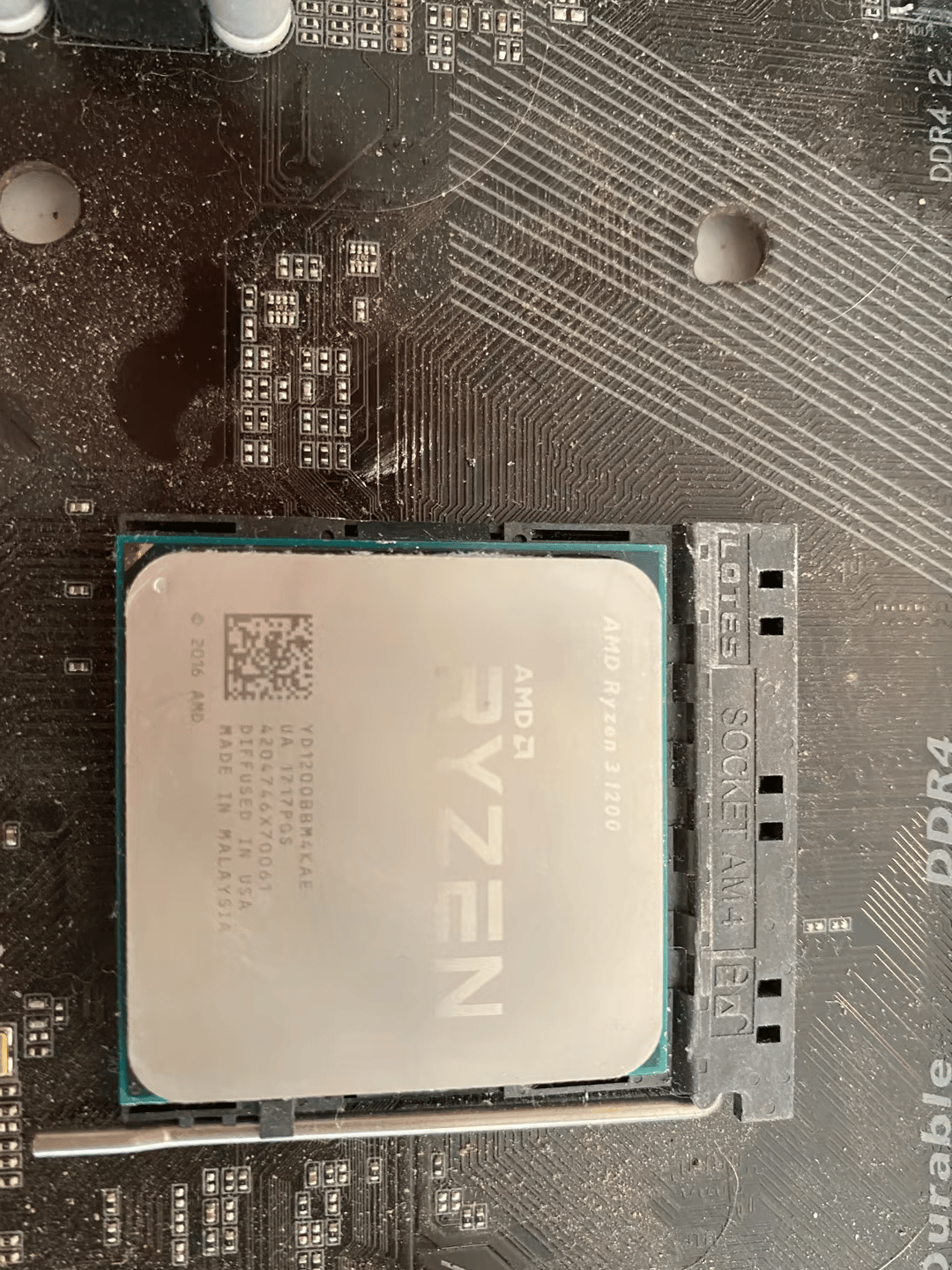 2x A320 AM4 motherboards, with ryzen 1200, for parts