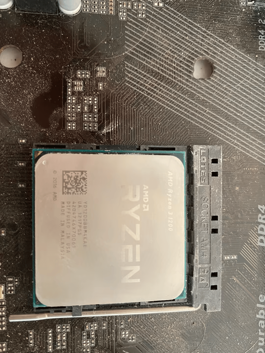 2x A320 AM4 motherboards, with ryzen 1200, for parts