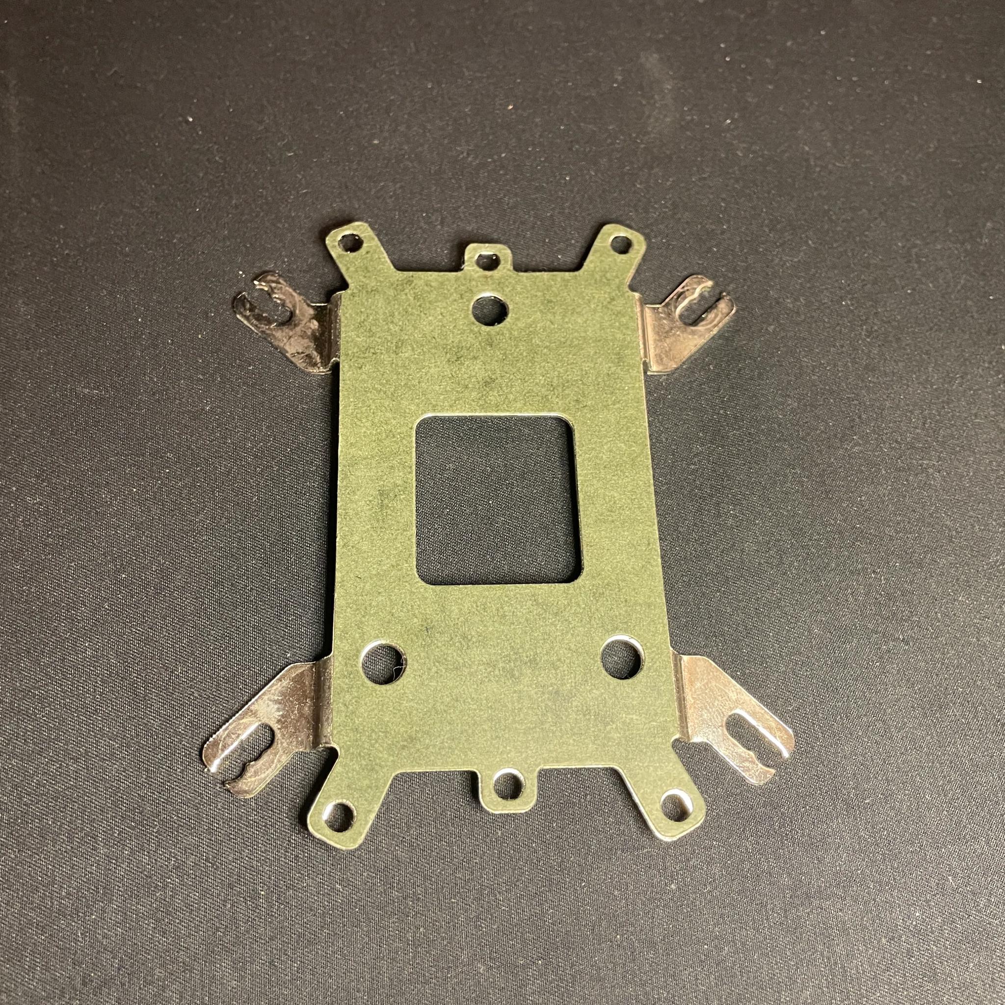Asus rog supreme fx maximus VII Motherboard CPU Mount