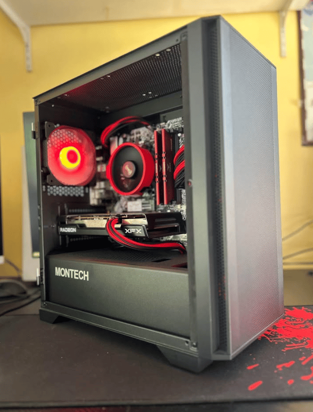 Black and Red Rx 6600/Ryzen 5 5500 PC