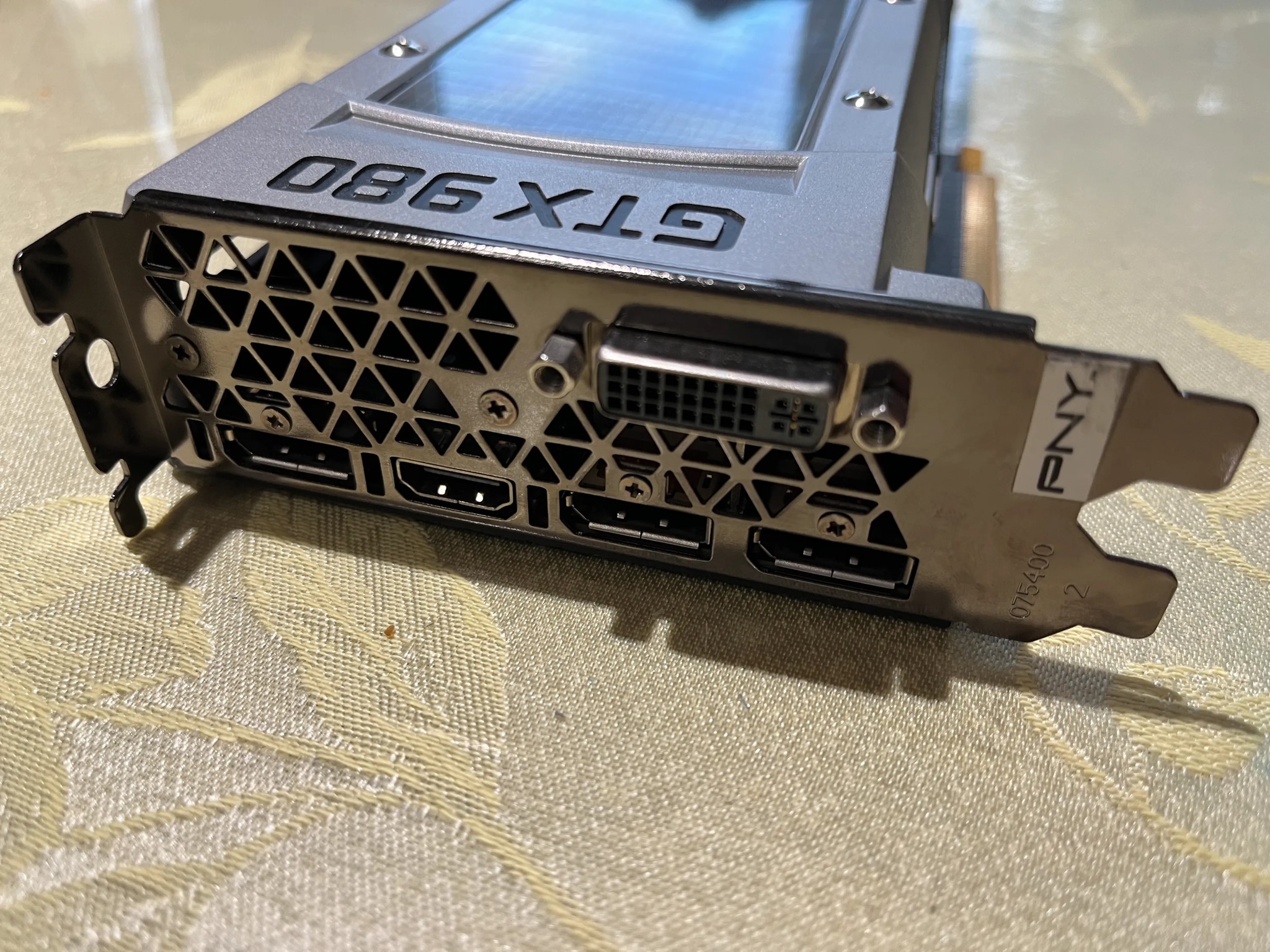 PNY GeForce GTX 980 Founder's Edition GPU 4GB GDDR5