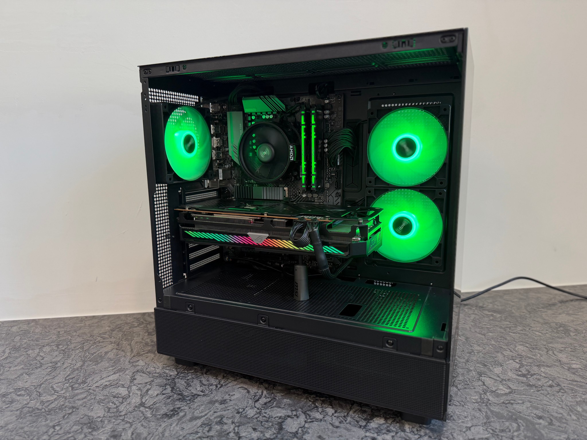 Custom 1440p Gaming Machine | Ryzen 5 | RX 6700XT | 16GB RAM|