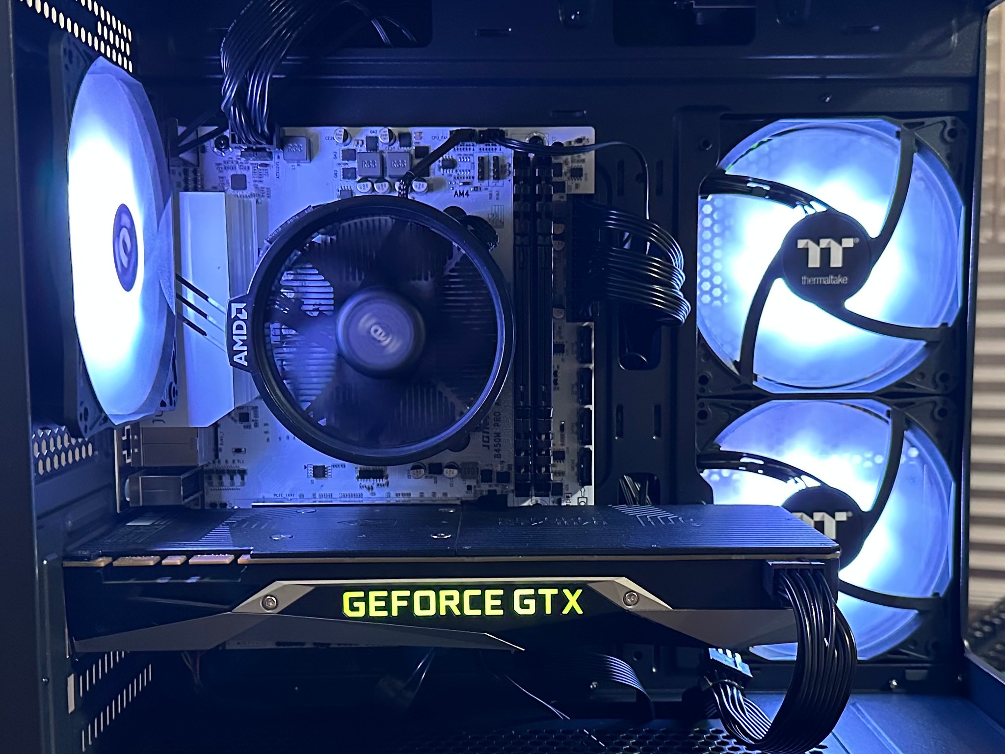 Gaming PC | GTX 1070 | RYZEN 5 | 16GB RAM | 500GB SSD | WINDOWS 11