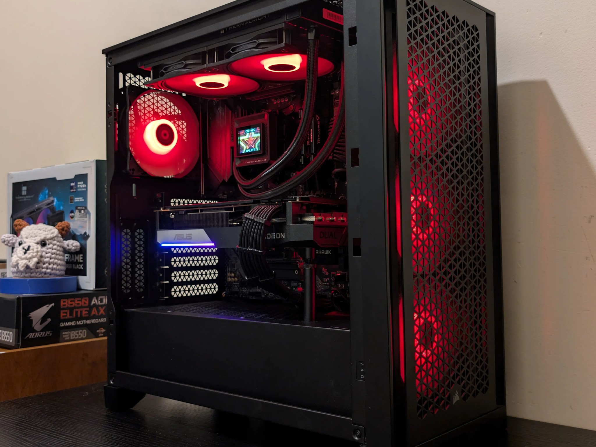🐦‍⬛1440p Gaming Beast | RX 6750XT | Ryzen 7 5700X | 1TB SSD | 32GB RAM | WiFi 6 & Bluetooth🐦‍⬛