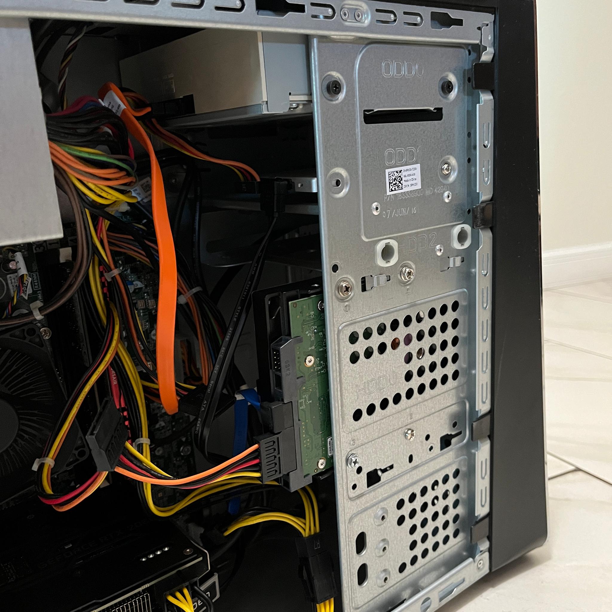NVIDIA RTX 2060, Intel i7-6700, 16GB RAM, 750 GB Storage - Dell Gaming PC w/Wi-Fi, BT
