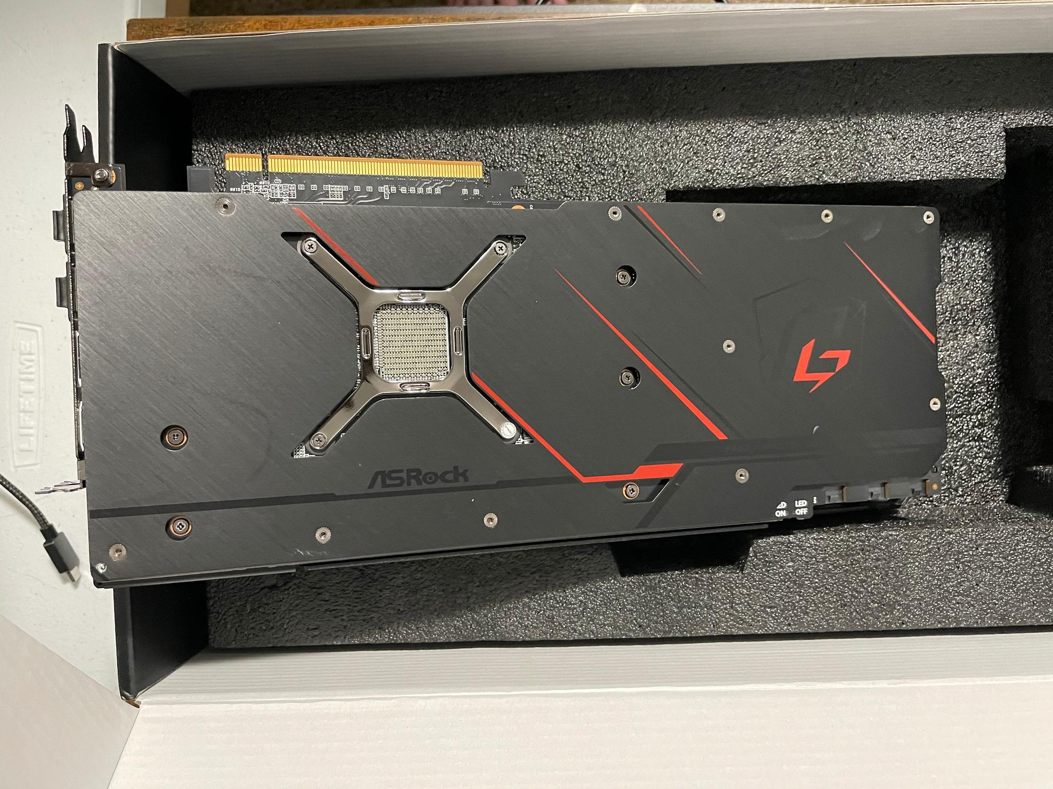 AsRock RX6950XT