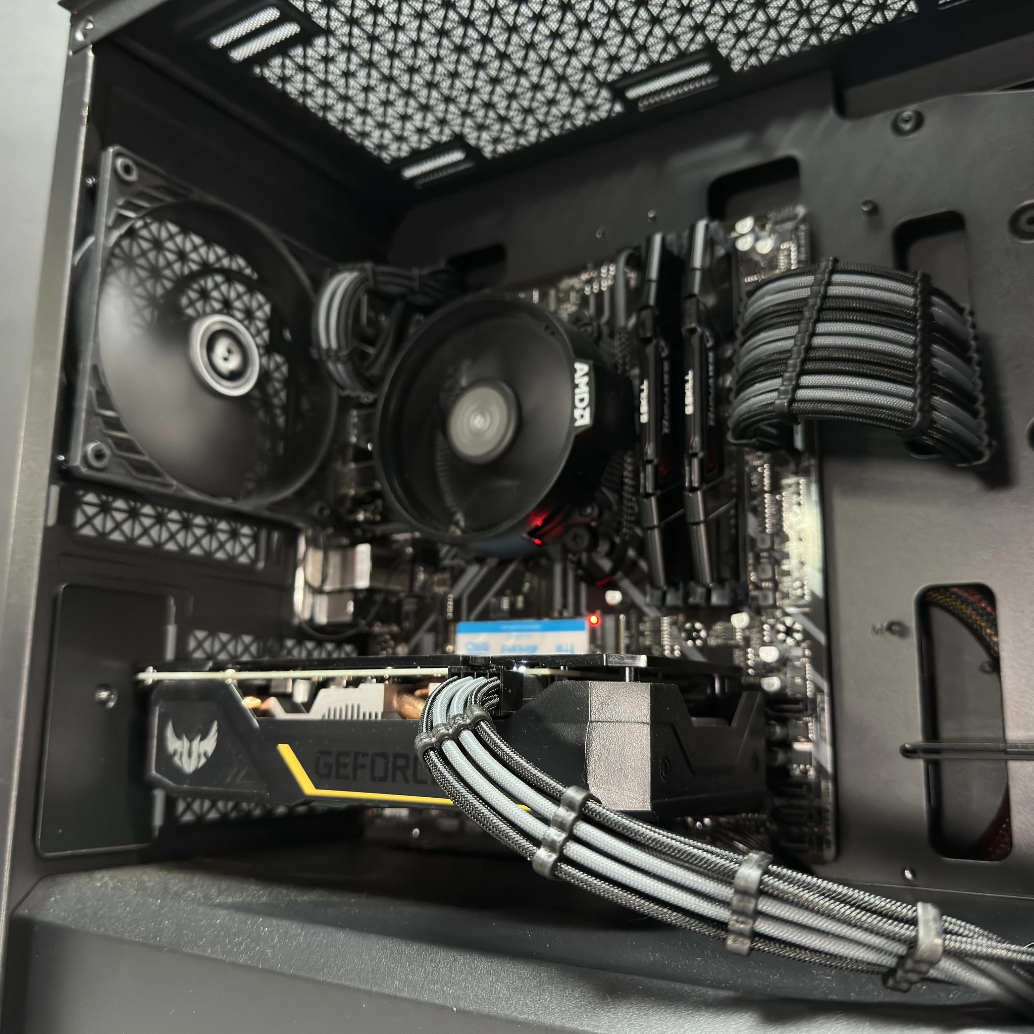 🏰♜Dark Iron♜🏰 GTX 1660ti / AMD Ryzen 5 5500 / 1TB NVME SSD / 16GB Ram / WIFI / WIN10