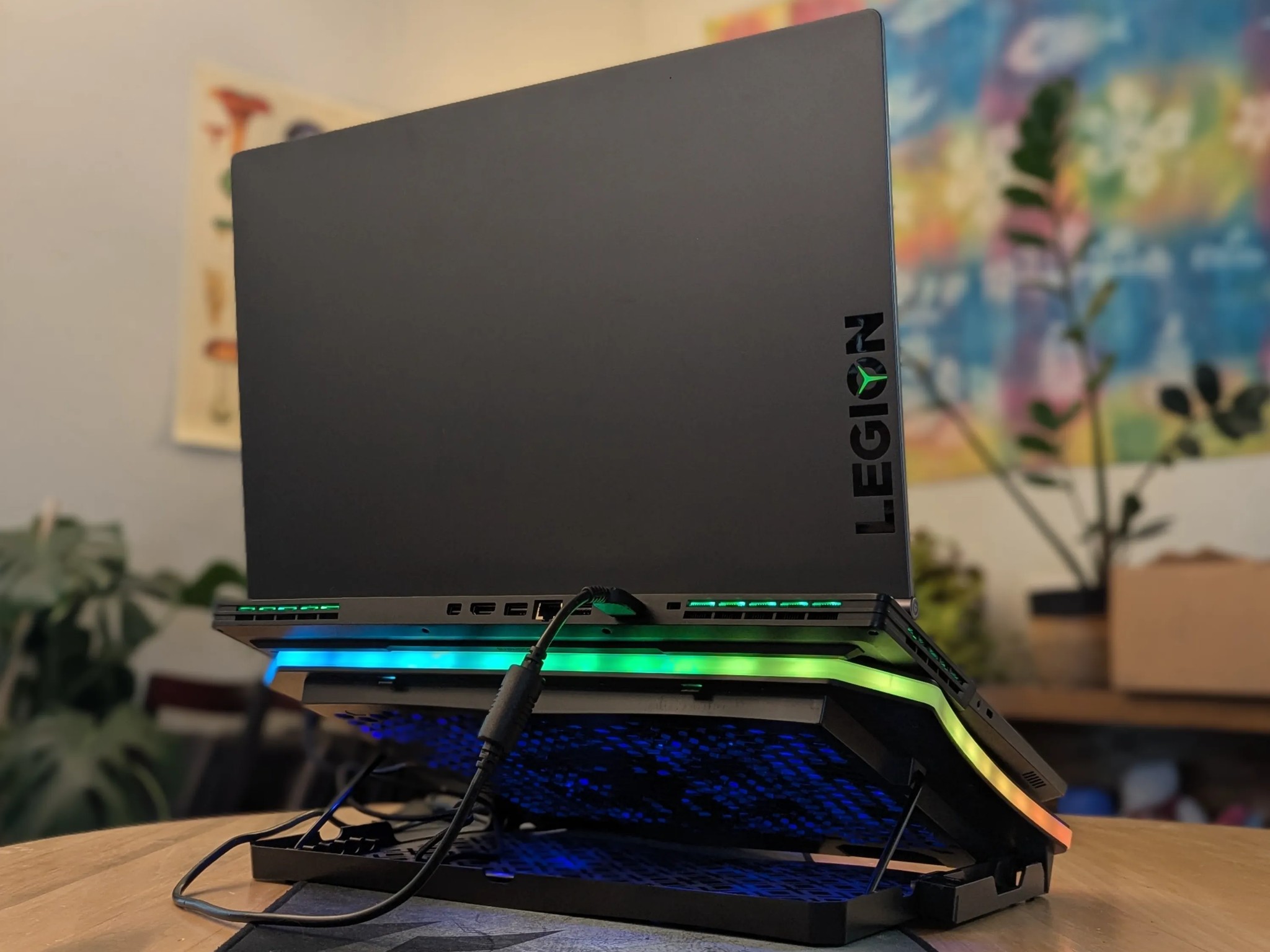 🔥 Lenovo Legion Y740 17" – RTX 2080 Gaming Beast + RGB Stand 💻