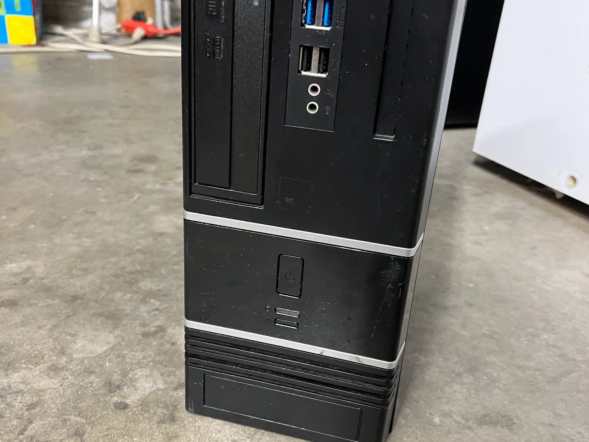 In-Win BK623 Micro ATX PC Case w/ 300w PSU & DVD/CD Rewritable Drive Pre Installed BK623.BH300TB3