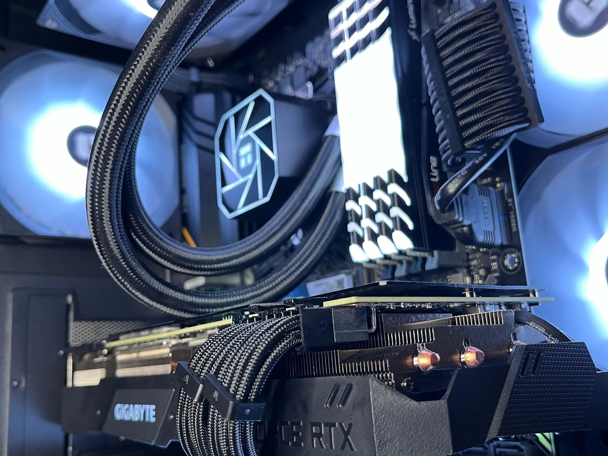 Clone 2 - Custom Gaming PC - RTX 2080ti / R5 5600G / 32GB DDR4 / 1TB Gen3 NVMe