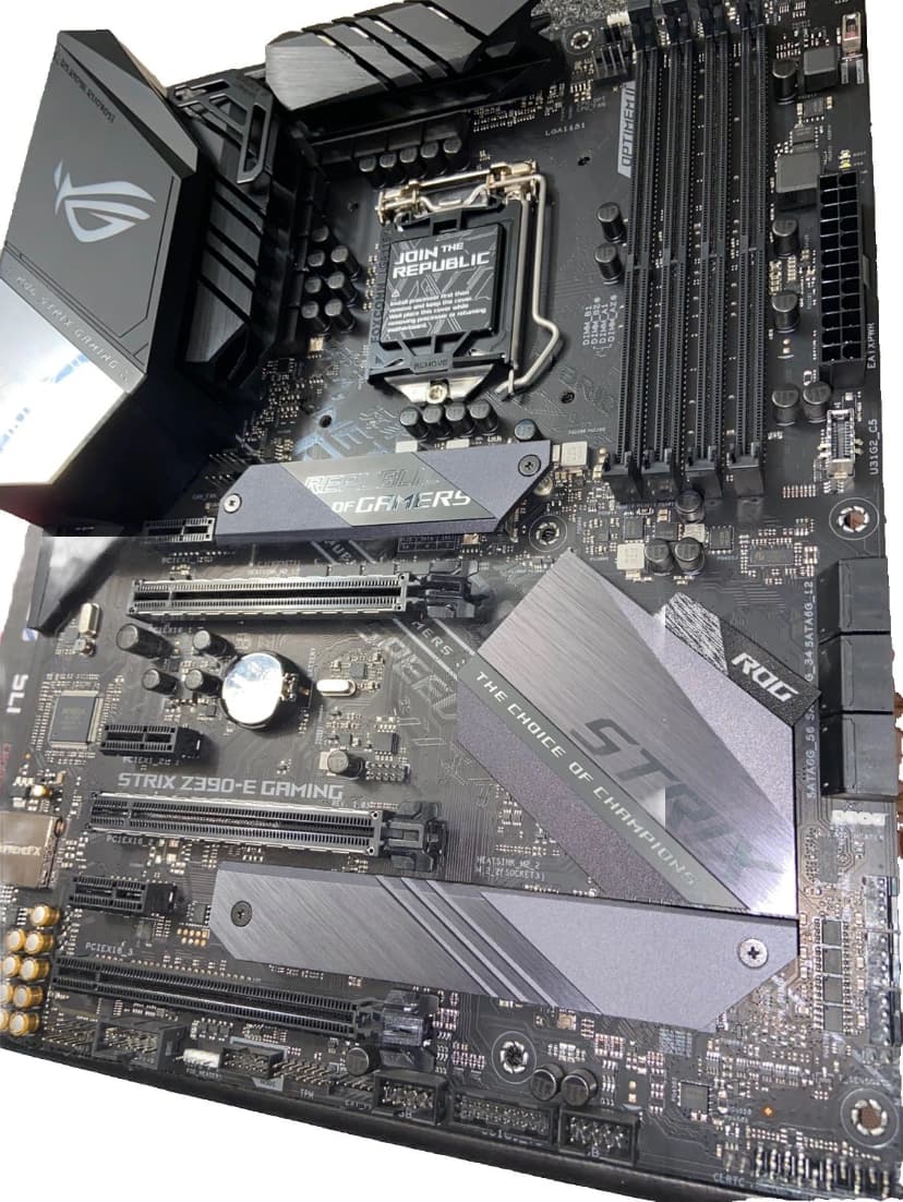 ASUS ROG STRIX Z390-E GAMING Motherboard