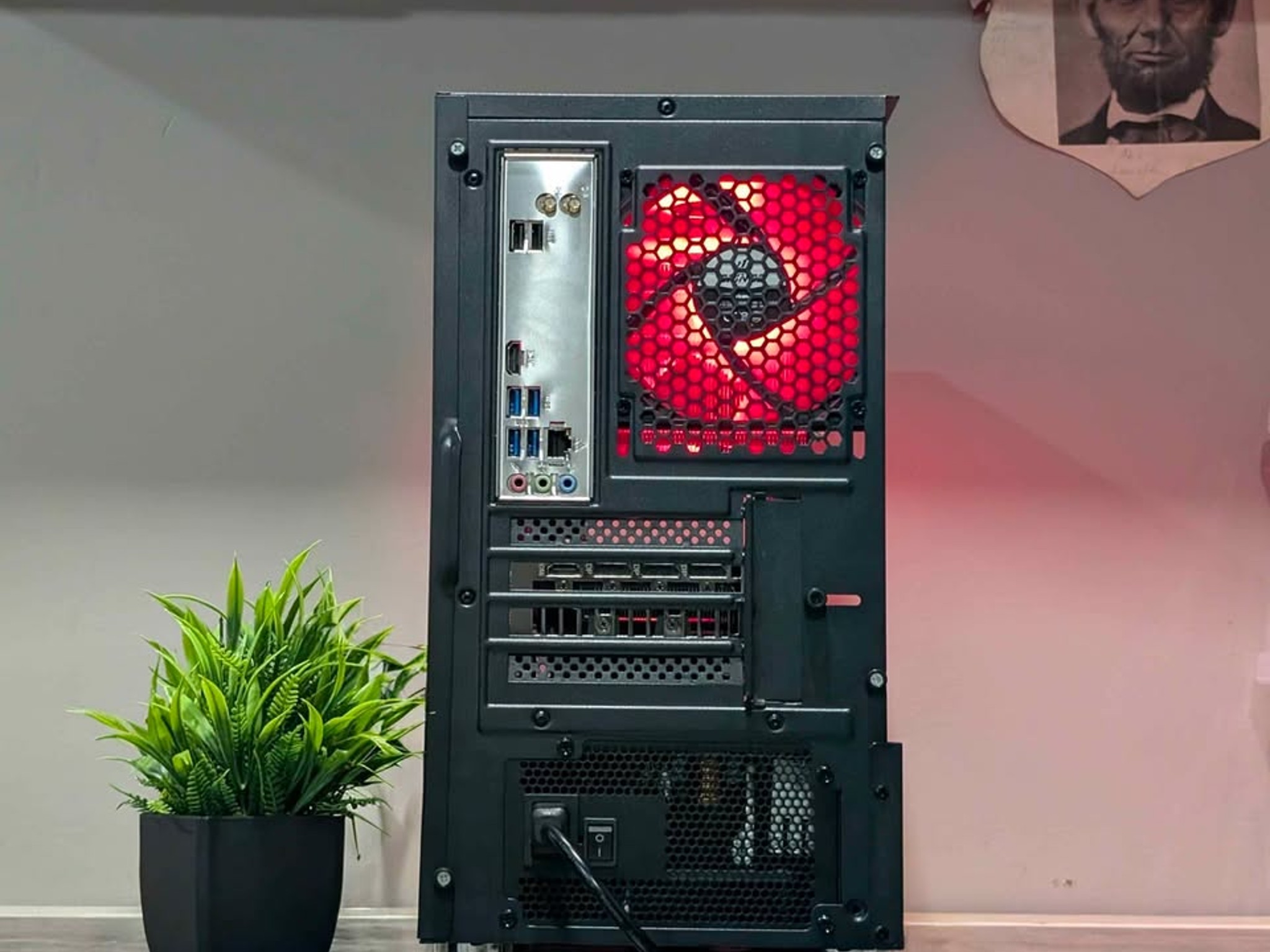 🔴 Gaming PC // RTX 5060 - Ryzen 5 5500 -WiFi + Bluetooth 🔴