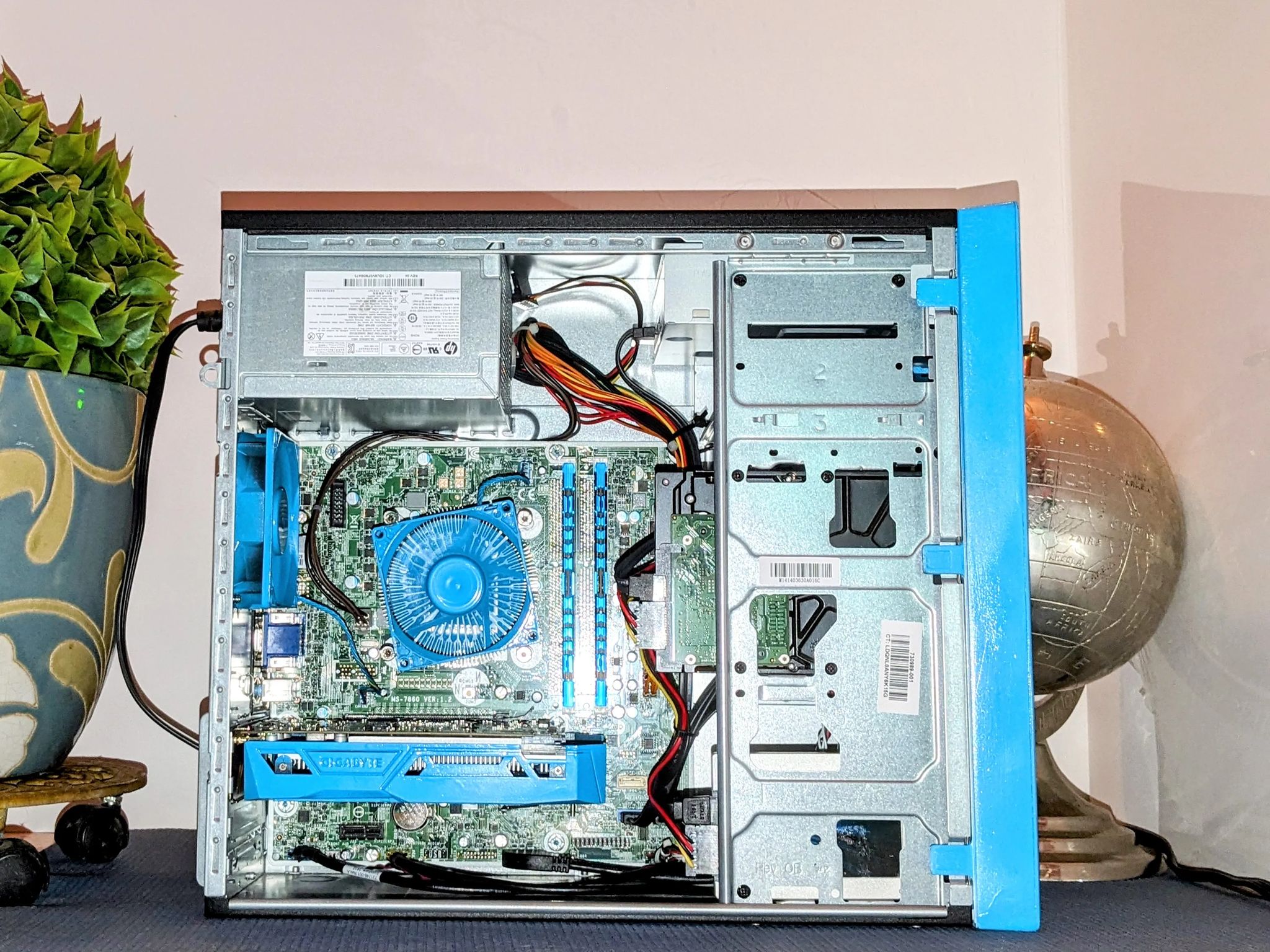 HP BlueFace🥶1080p FoRTNiTe PC💙🖤 Intel i5 💙🖤 GTX1050Ti💙🖤 16GB RAM💙🖤 Wi-Fi💙🖤Windows 11