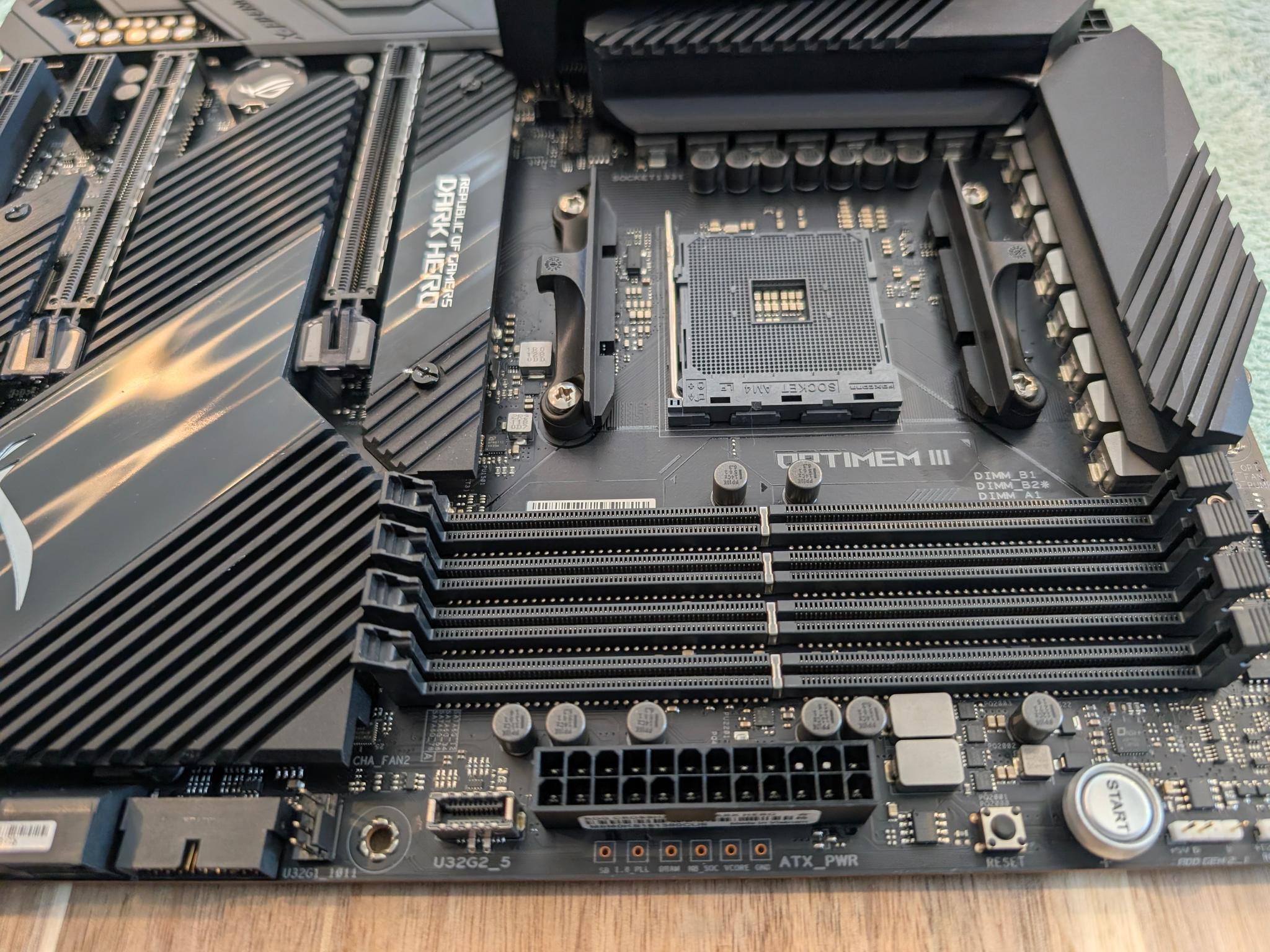 🏆 AM4 ENDGAME 🏆 ASUS ROG Crosshair VIII Dark Hero 🌑 | Latest BIOS ⚡ | Boxed & Ready! 📦🔥