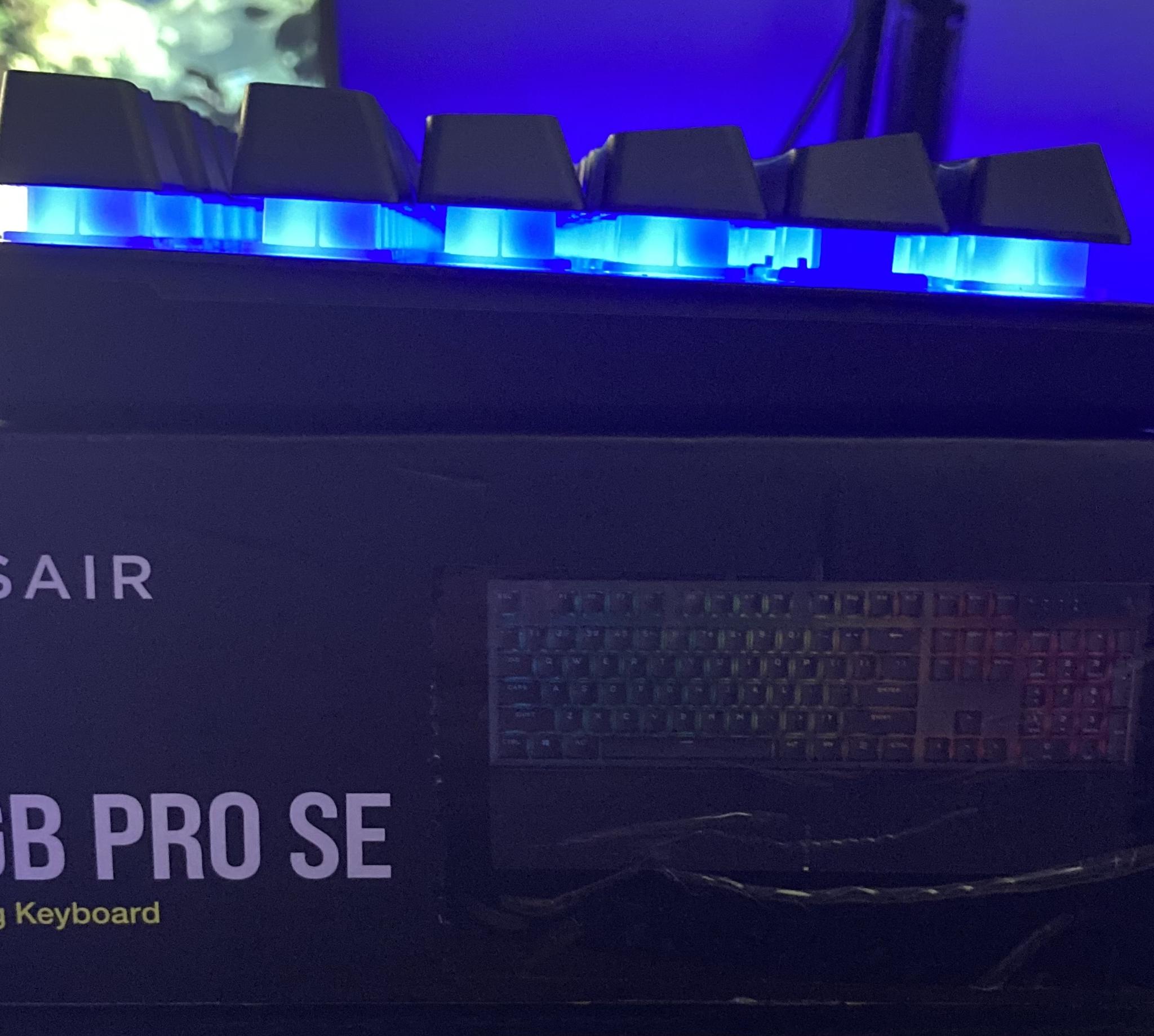CHEAP!!! Corsair K60 Pro SE Gaming Keyboard