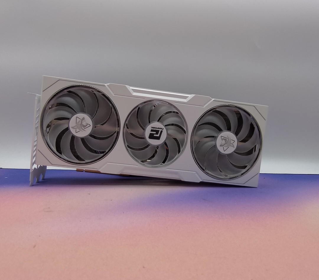 PowerColor Hellhound Spectral White RX 7900XTX | Jawa