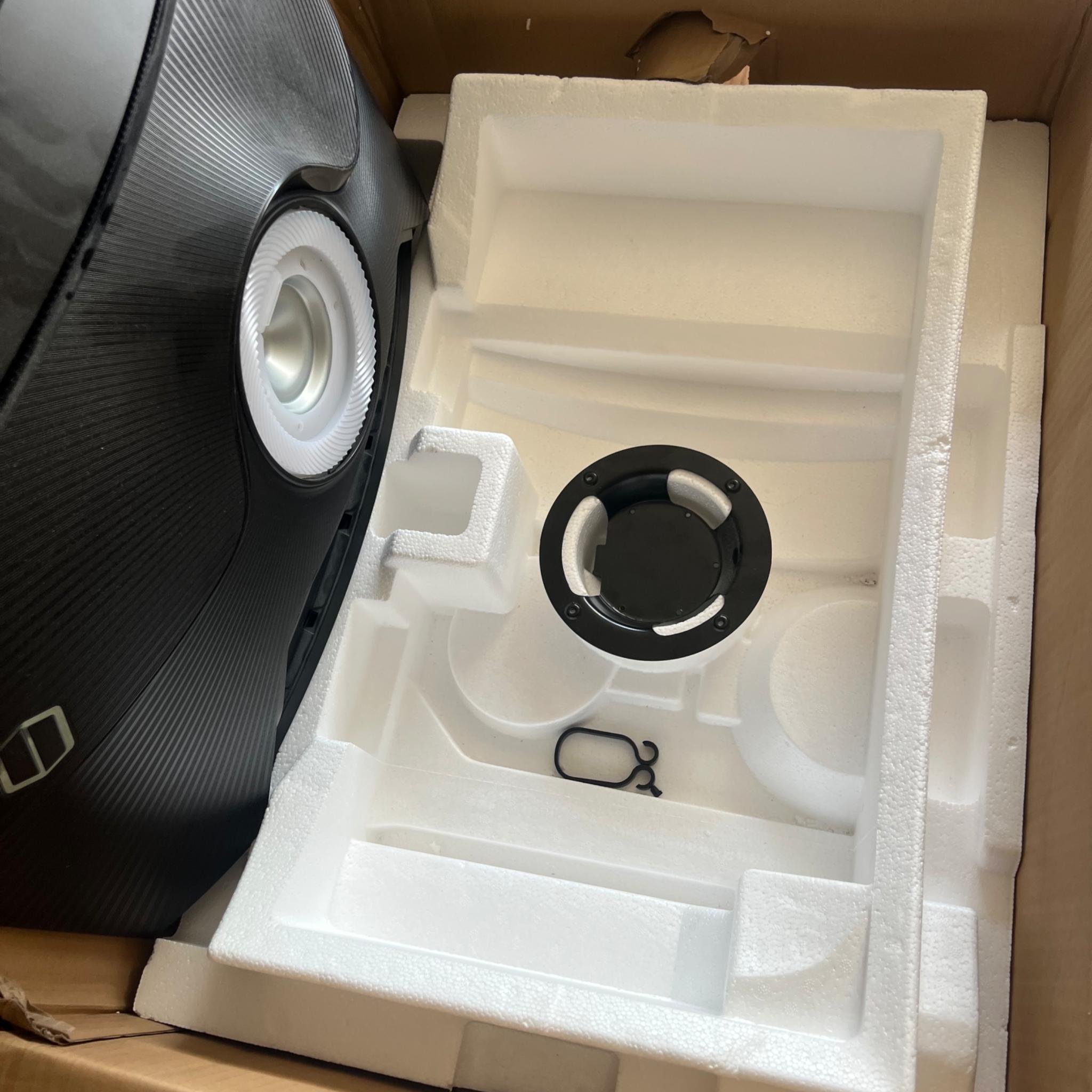 Samsung Odyssey G7 (2021) 27” 1440p 240Hz IPS Q-LED monitor